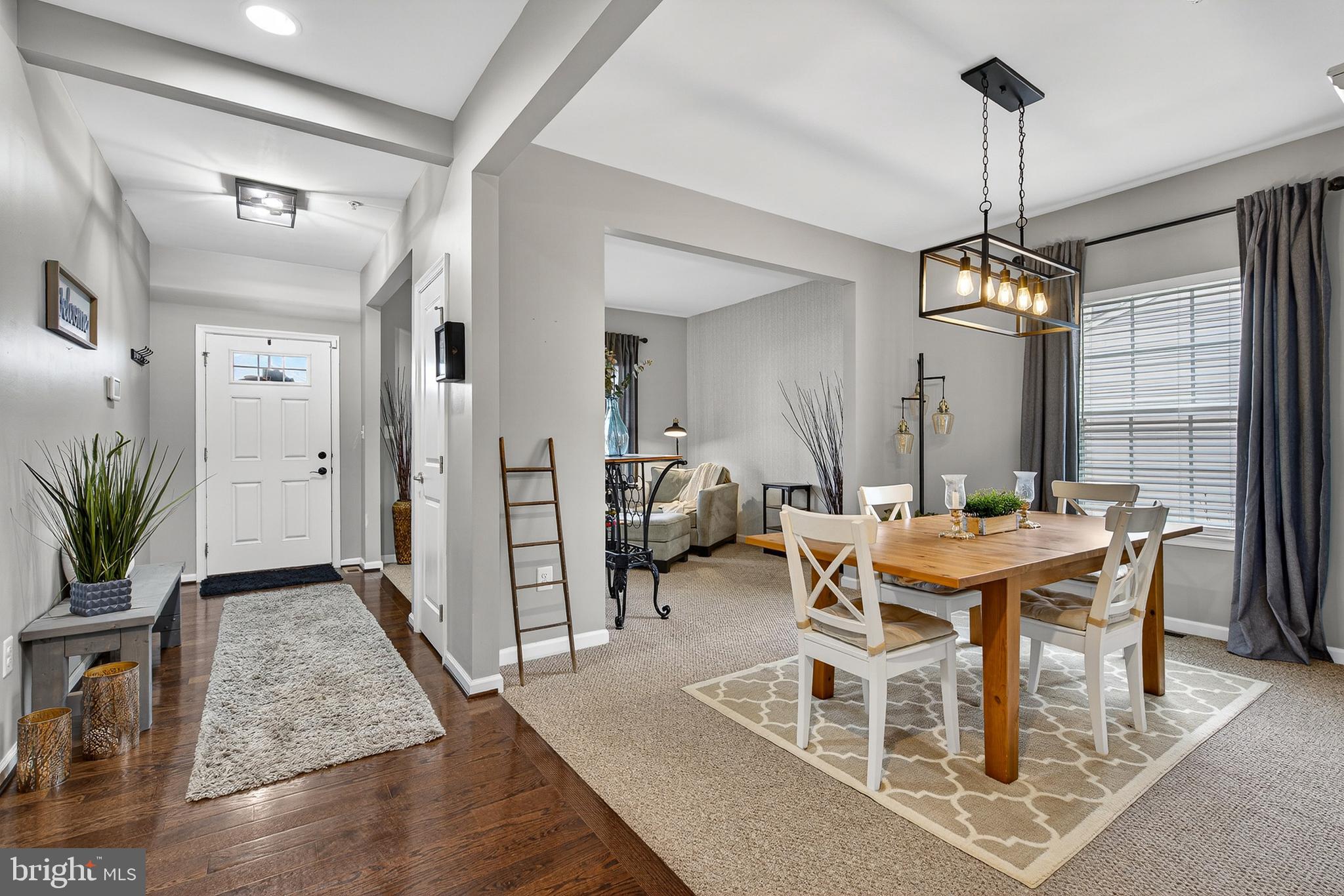 FIELDS AT ROCK GLENN - Residential