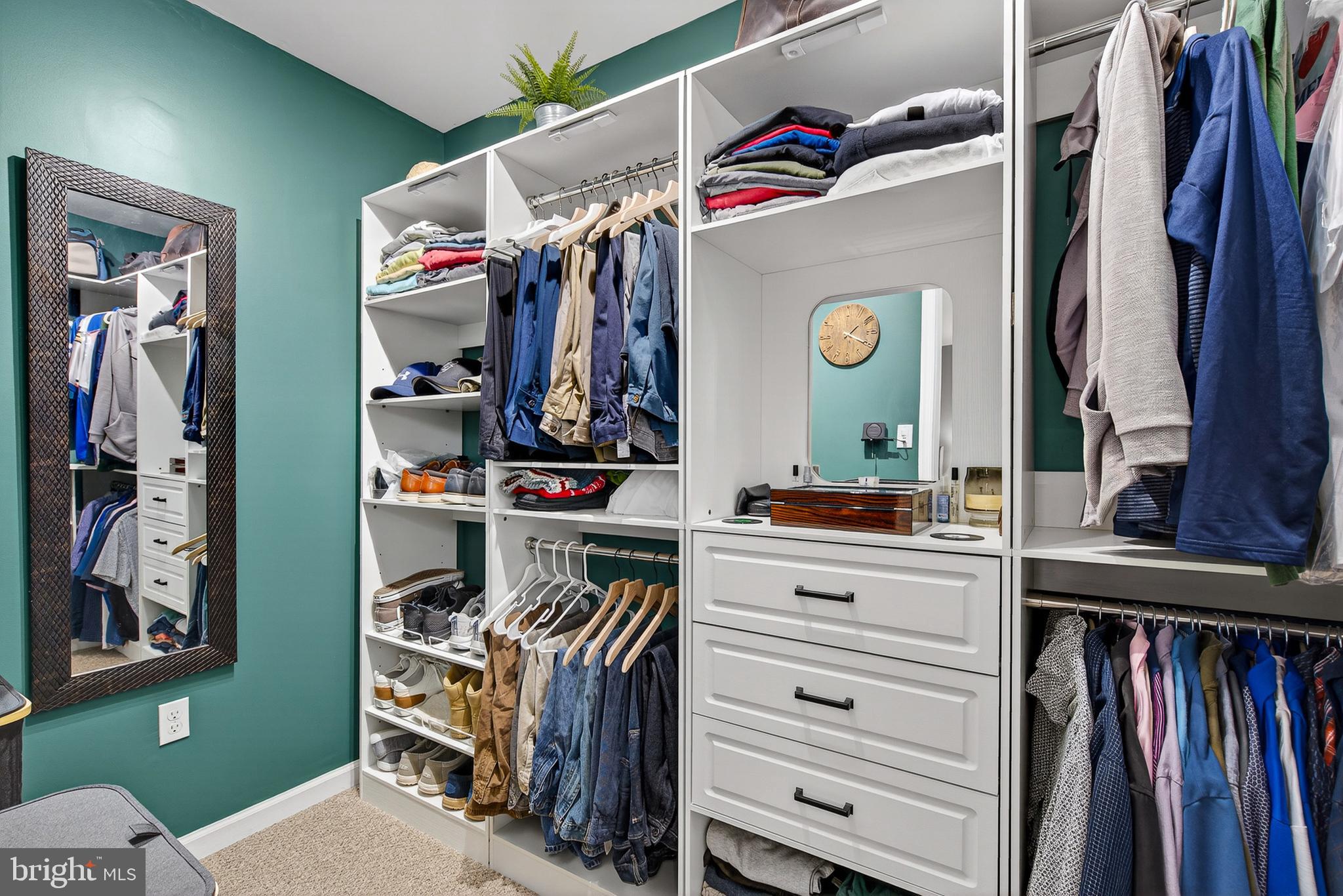 FIELDS AT ROCK GLENN - Residential