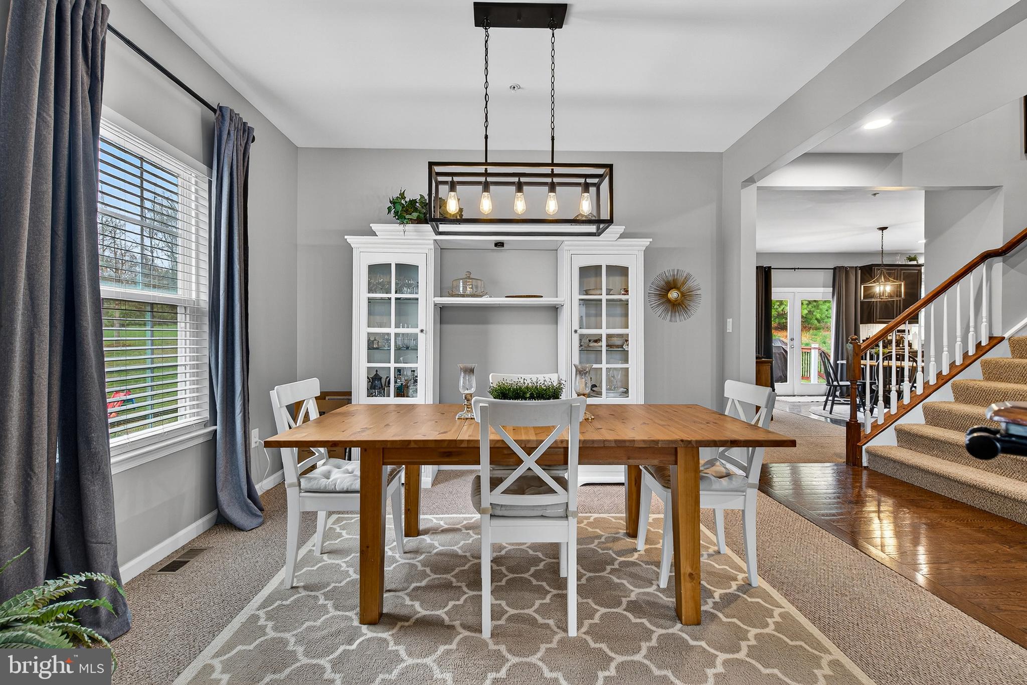 FIELDS AT ROCK GLENN - Residential