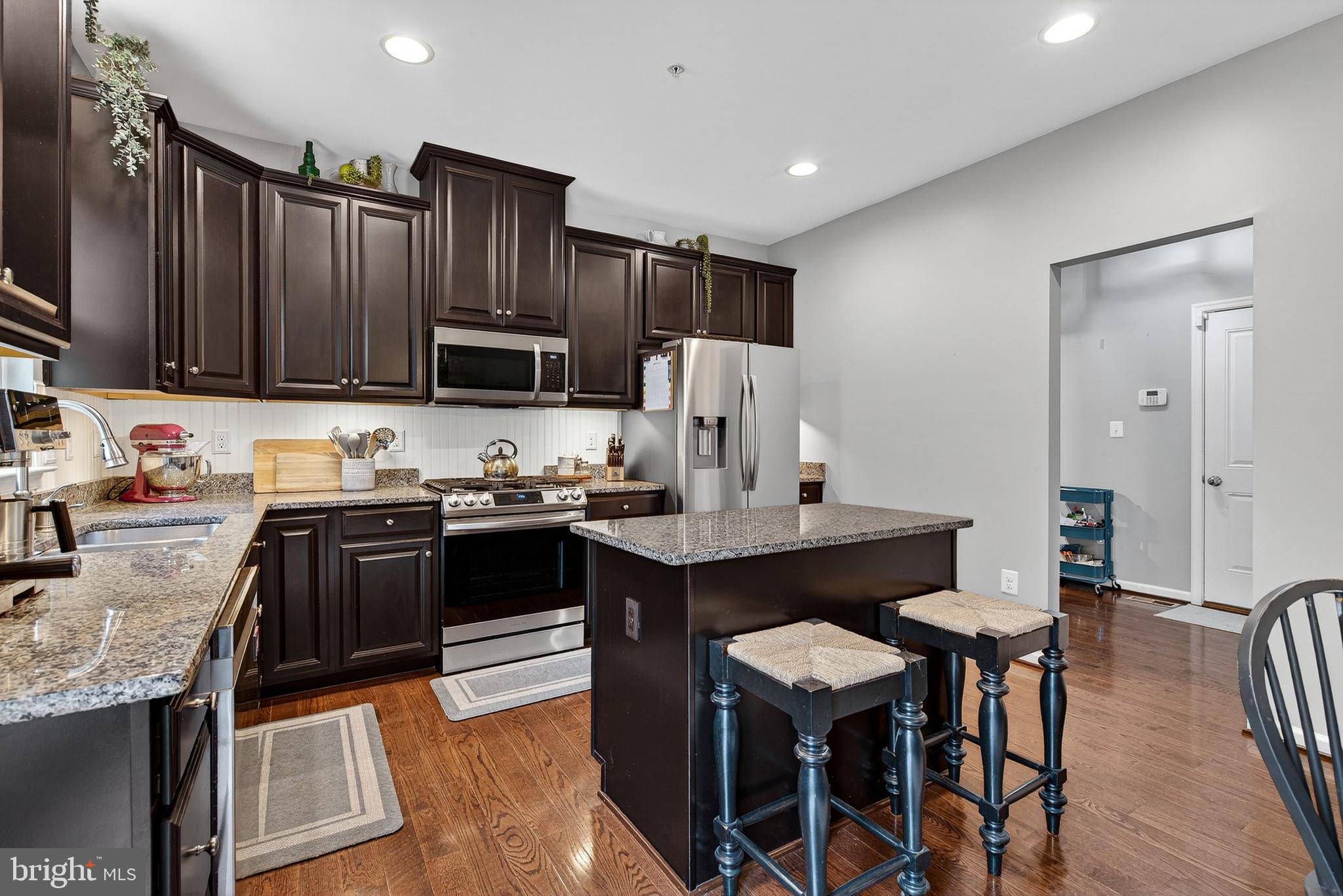 FIELDS AT ROCK GLENN - Residential