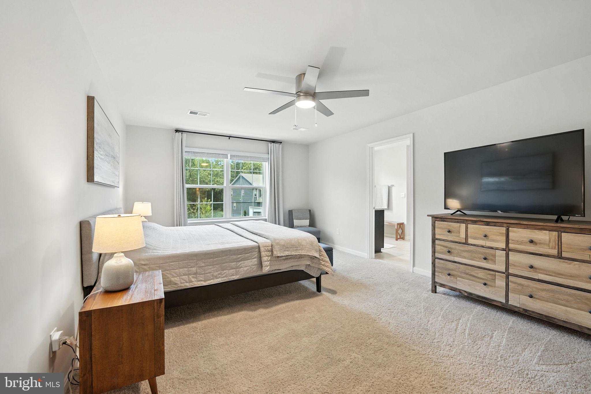 AQUIA OVERLOOK - Residential