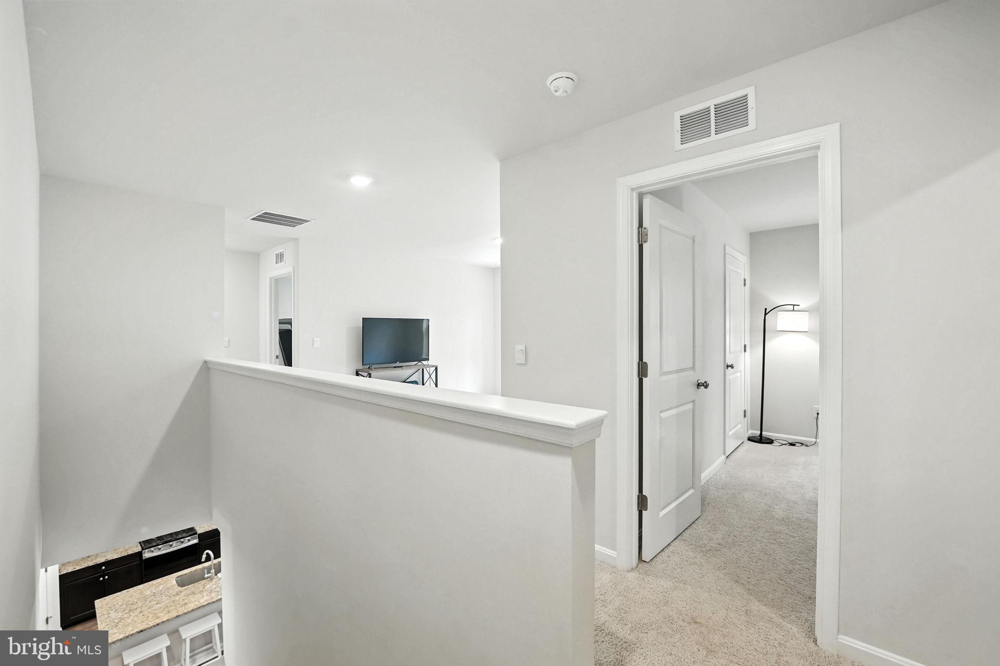 AQUIA OVERLOOK - Residential