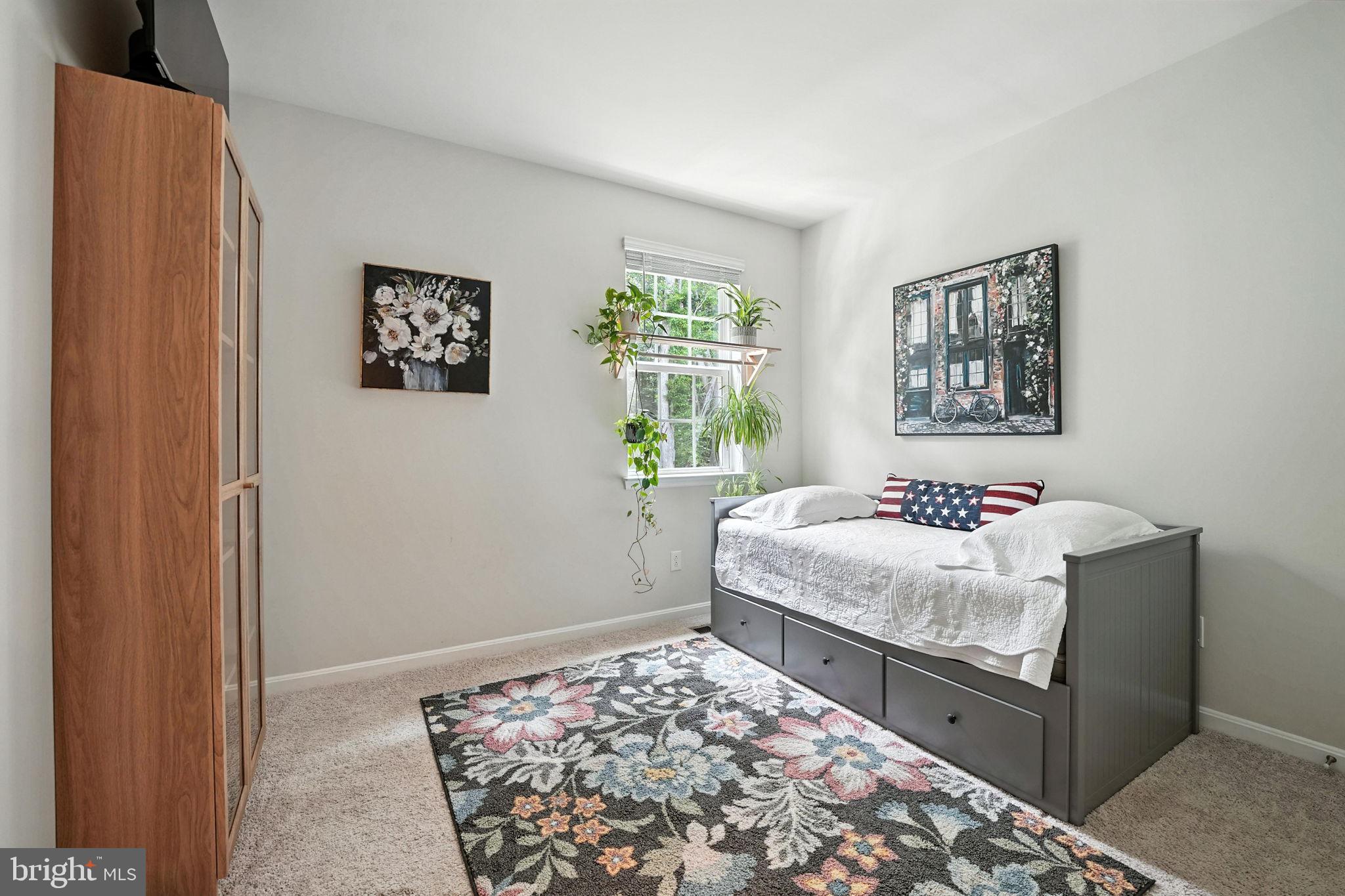 AQUIA OVERLOOK - Residential