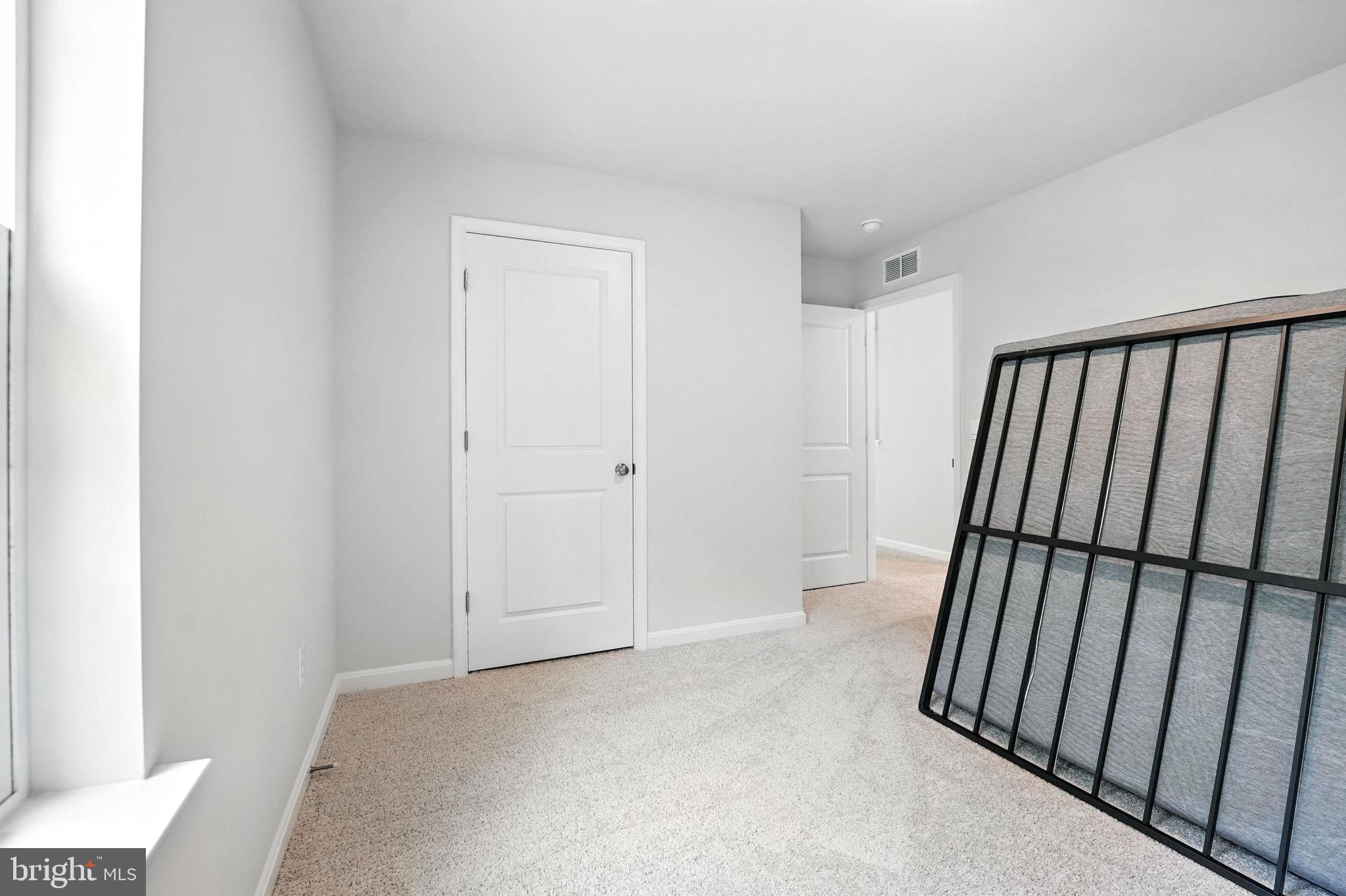 AQUIA OVERLOOK - Residential