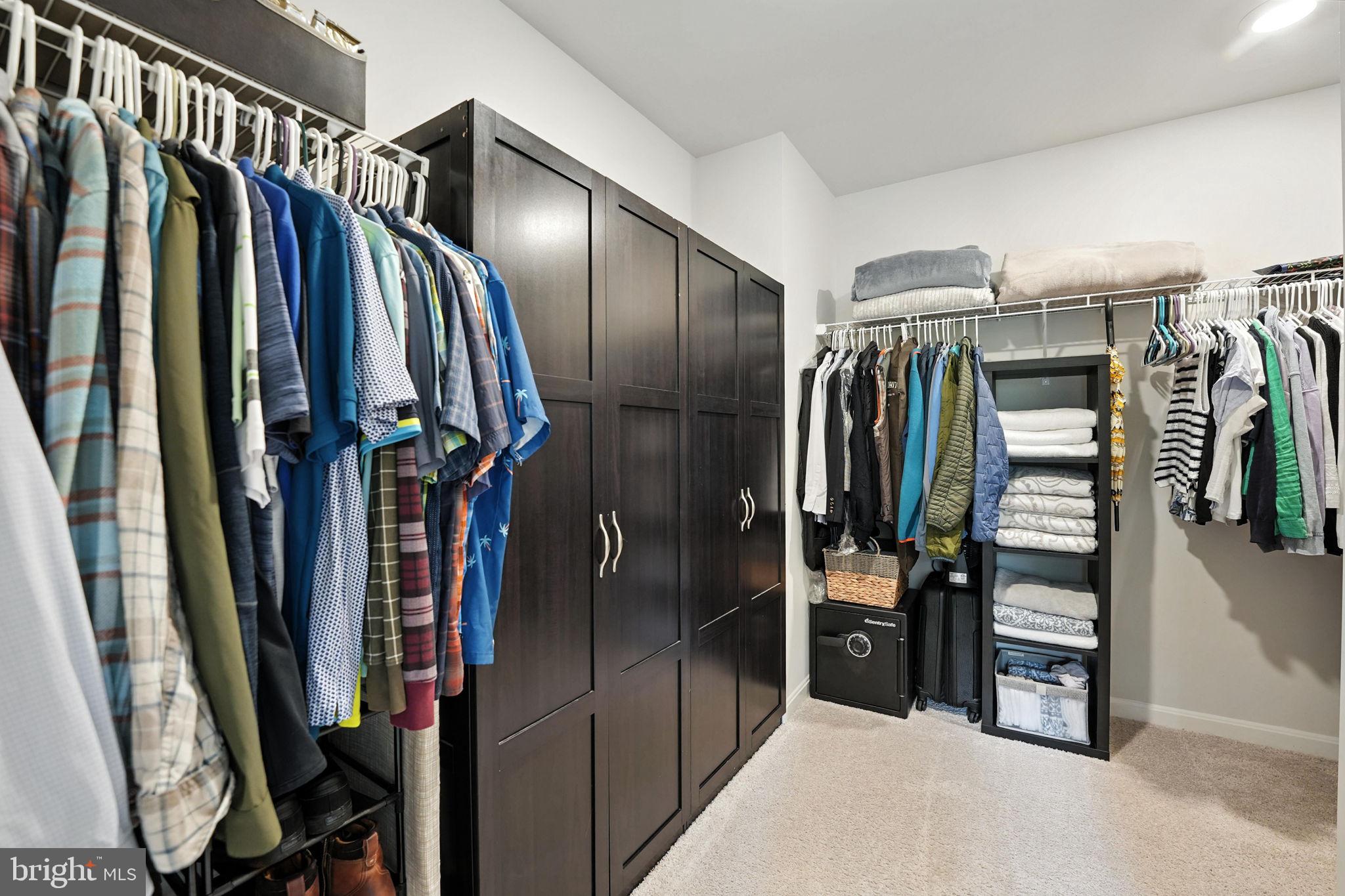 AQUIA OVERLOOK - Residential