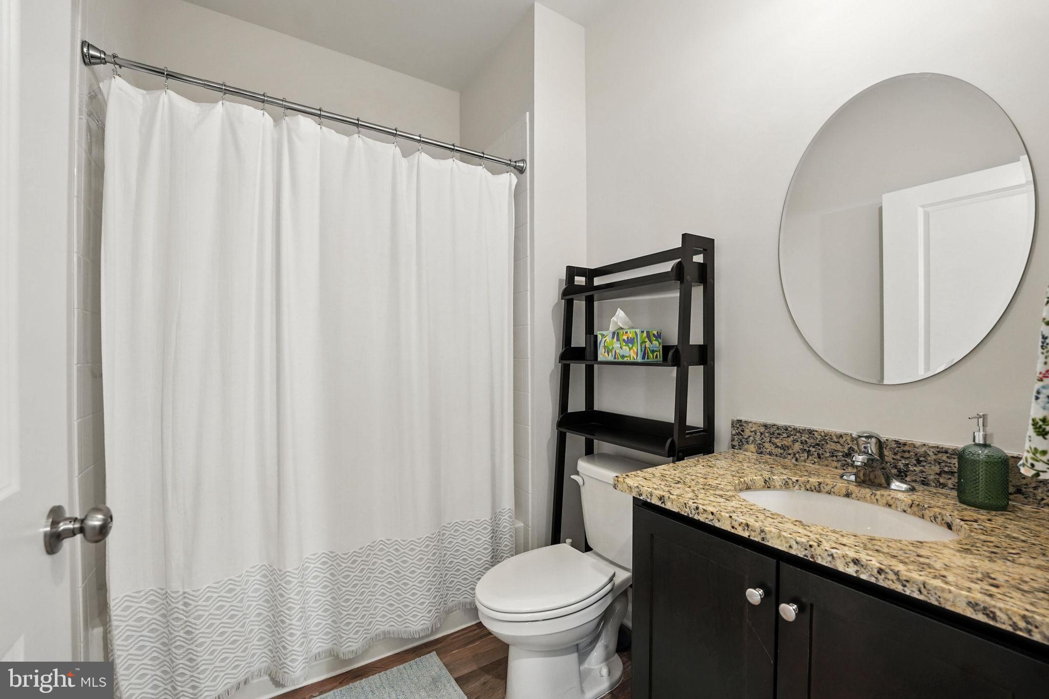 AQUIA OVERLOOK - Residential