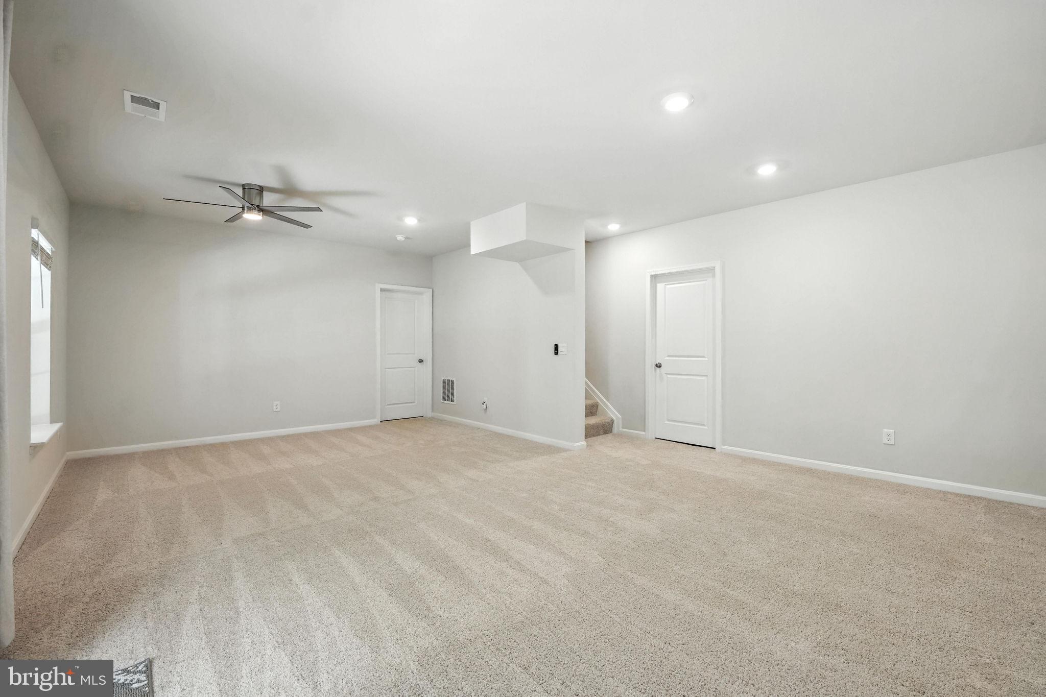 AQUIA OVERLOOK - Residential