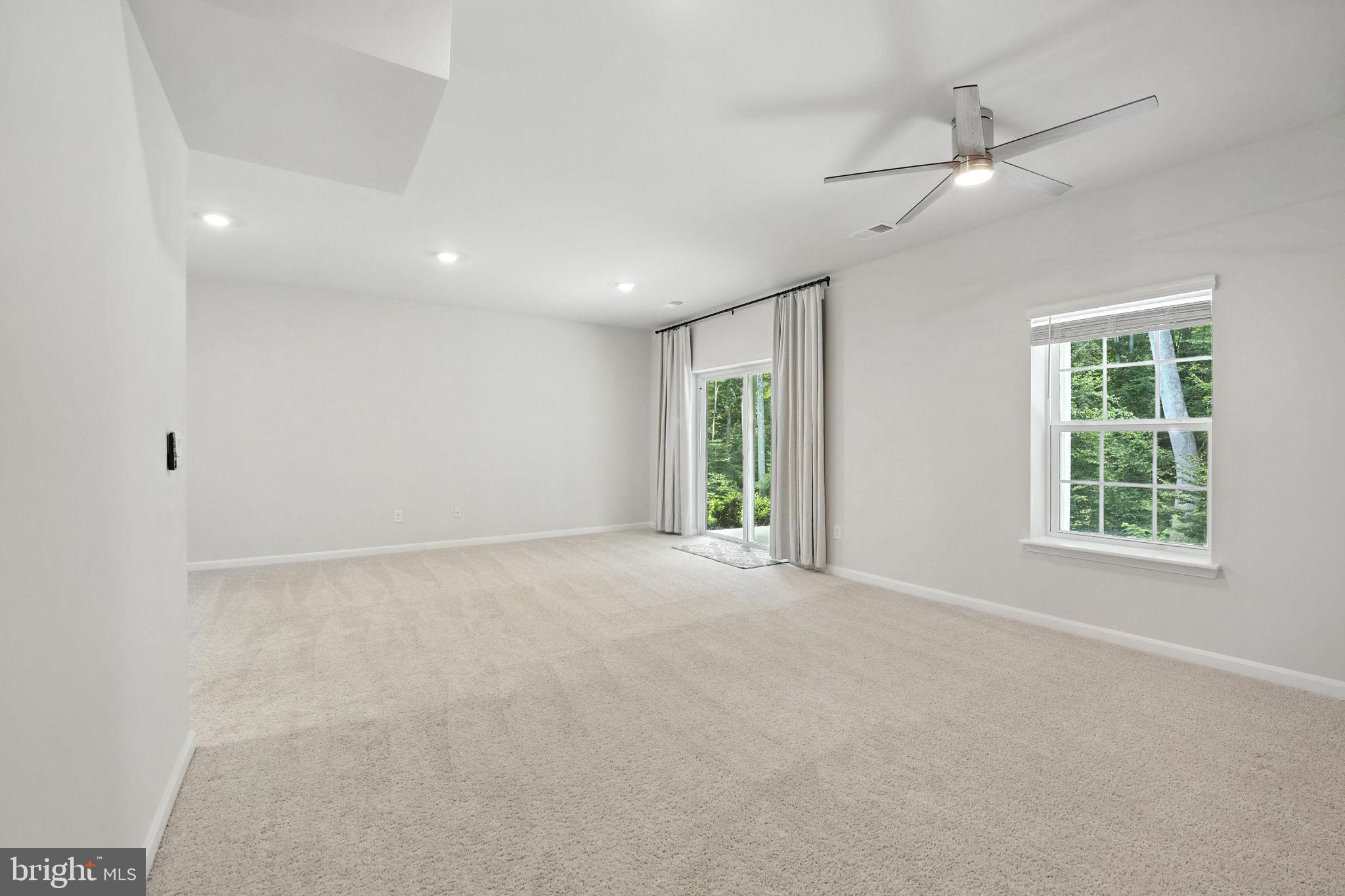 AQUIA OVERLOOK - Residential