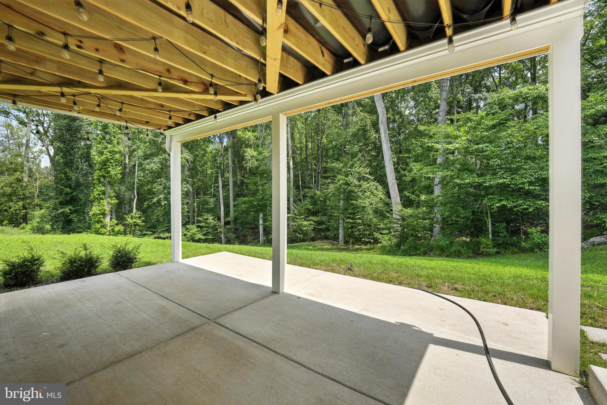 AQUIA OVERLOOK - Residential