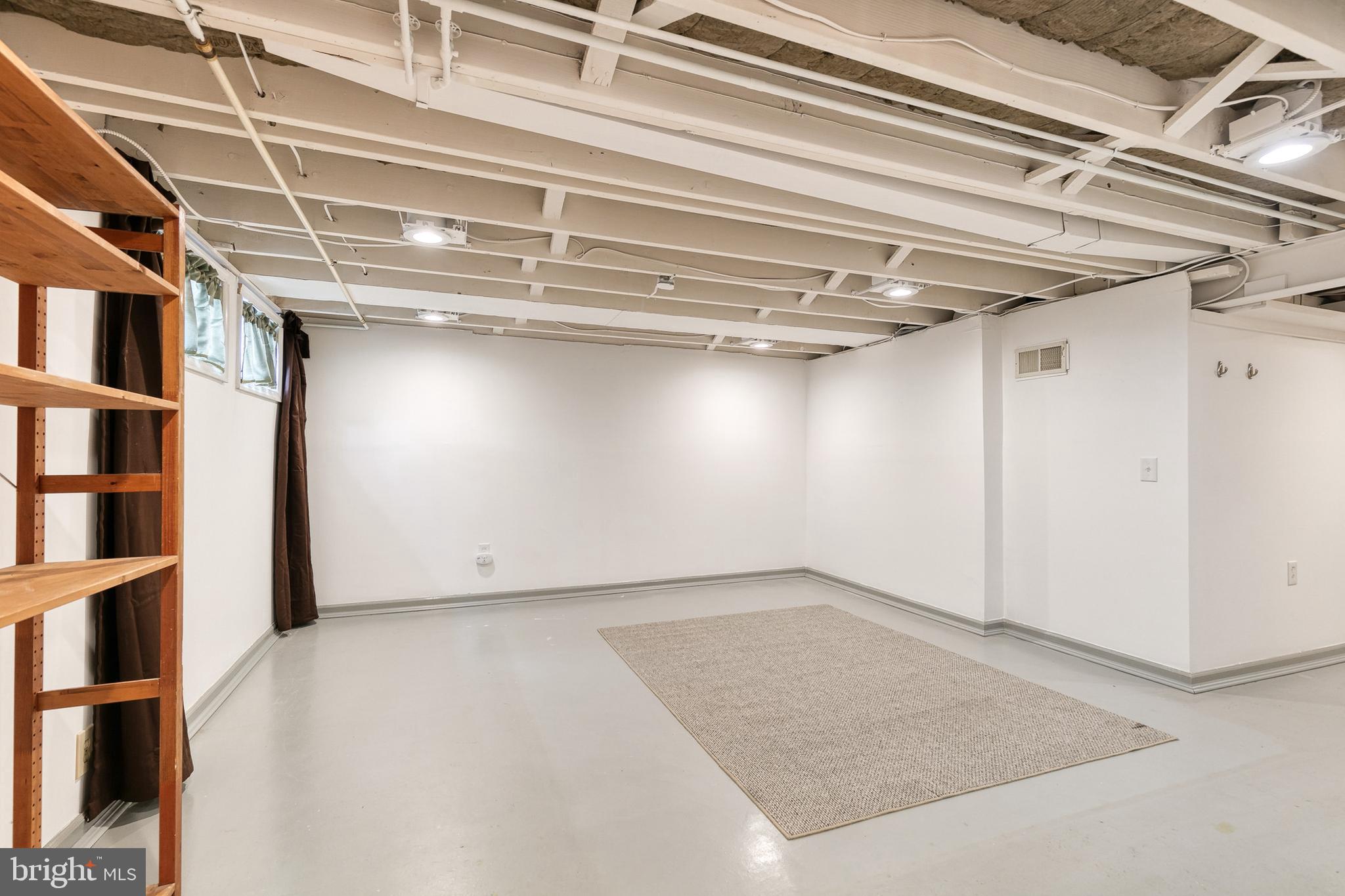 ACADEMY HEIGHTS - Residential