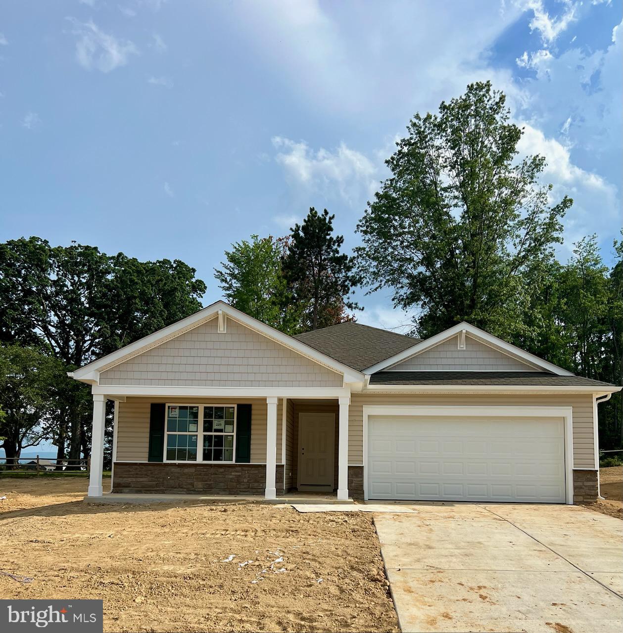 MAGNOLIA SPRINGS - Residential