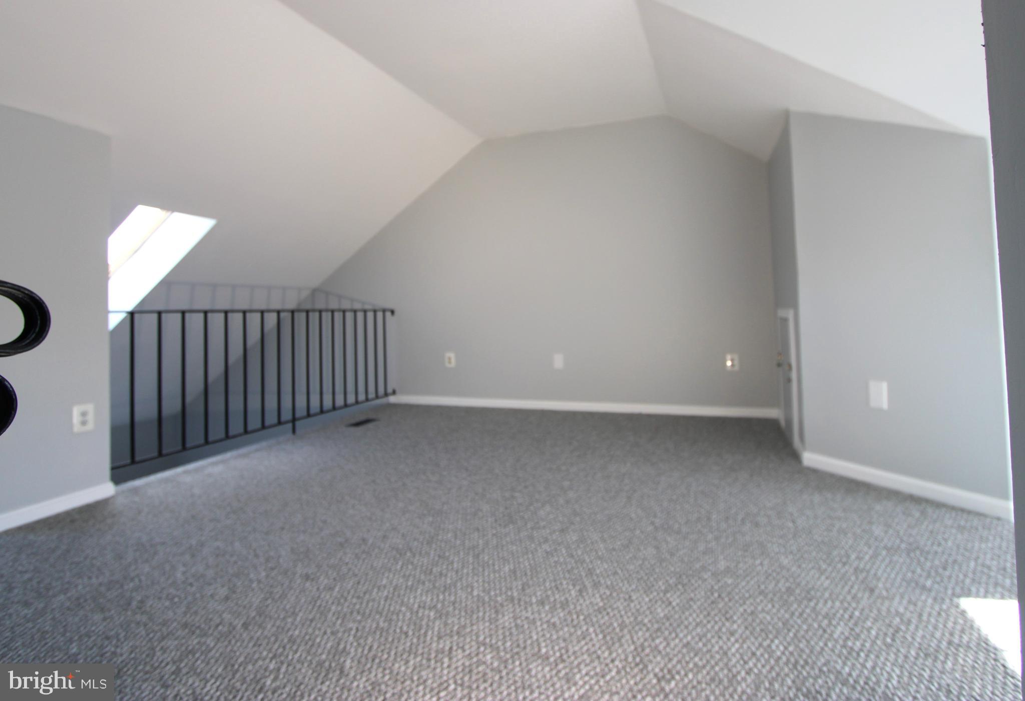 STONEY BEACH - Residential Lease