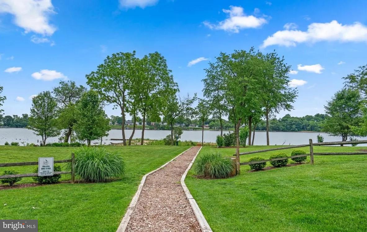 STONEY BEACH - Residential Lease