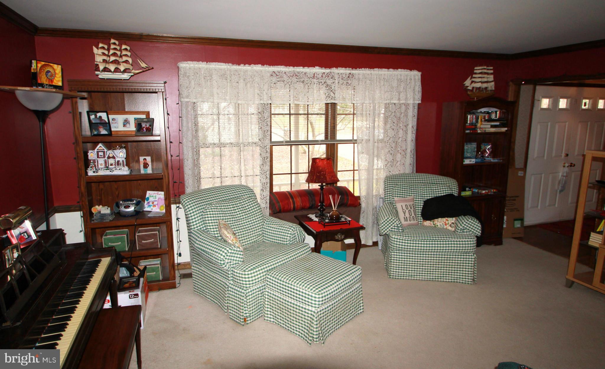 BREEZEWOOD - Residential