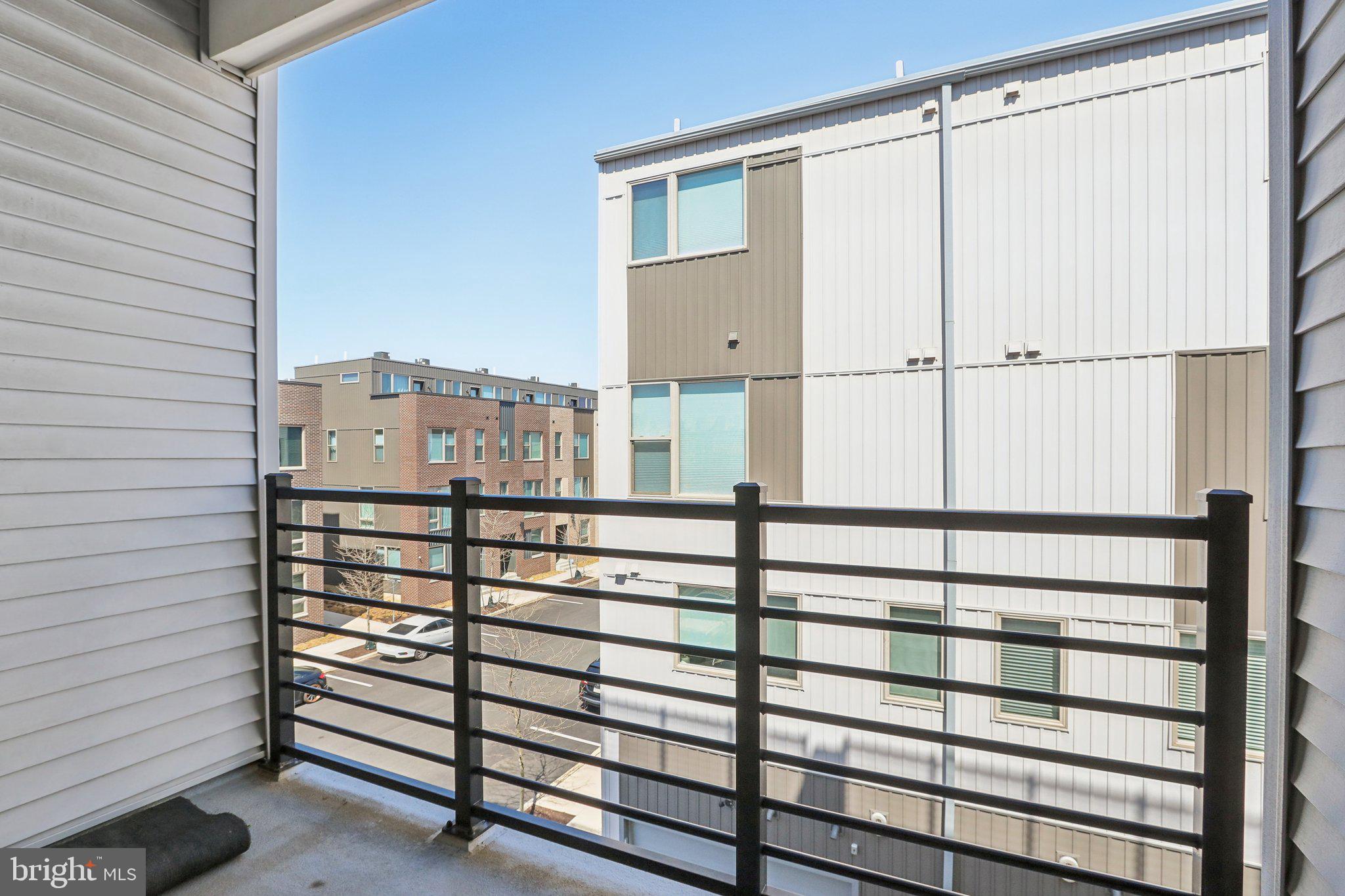 NORTHBANK - Residential