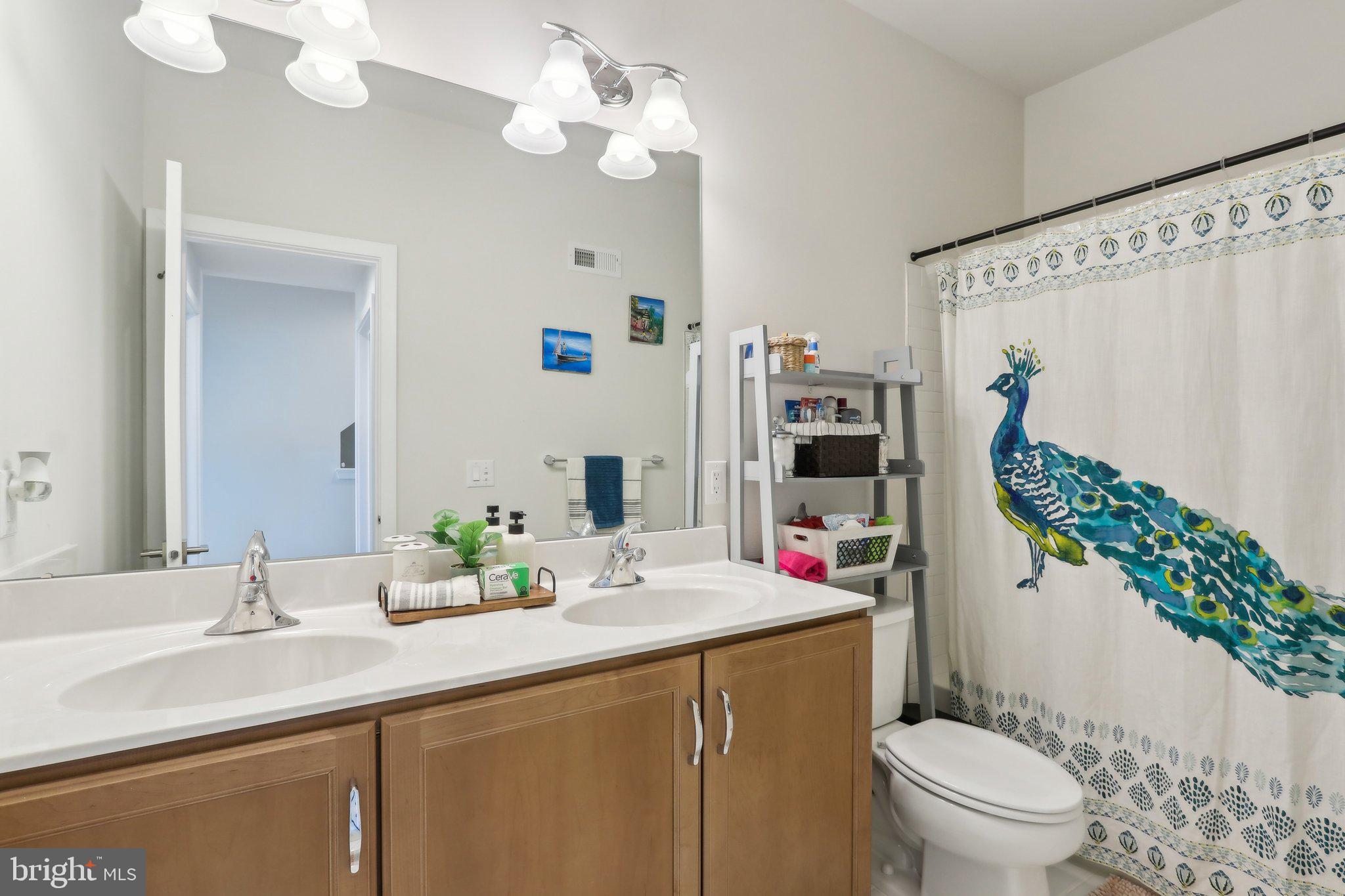 NORTHBANK - Residential