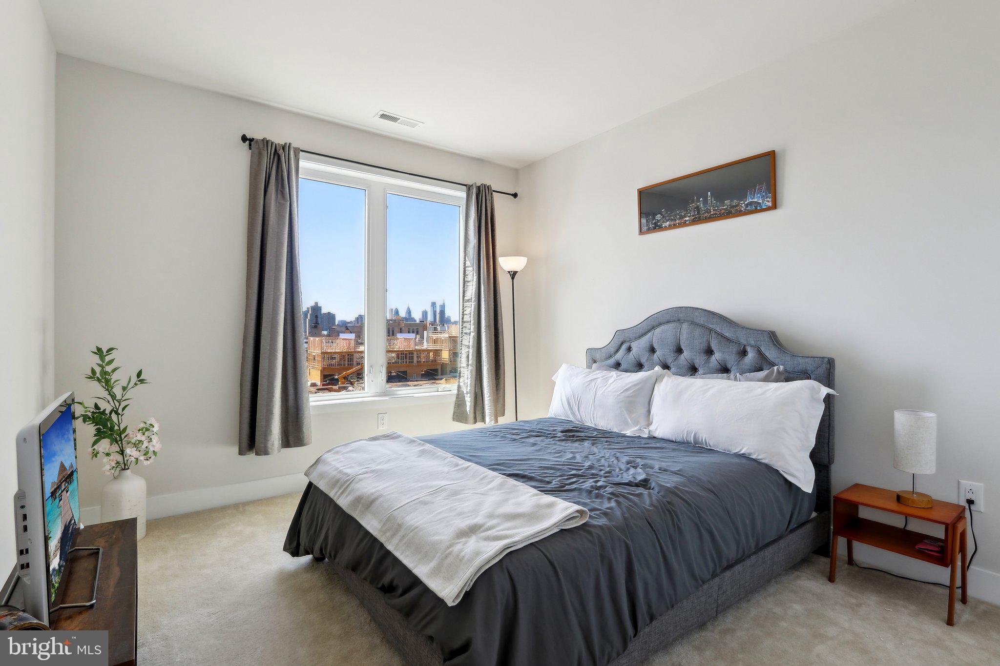 NORTHBANK - Residential