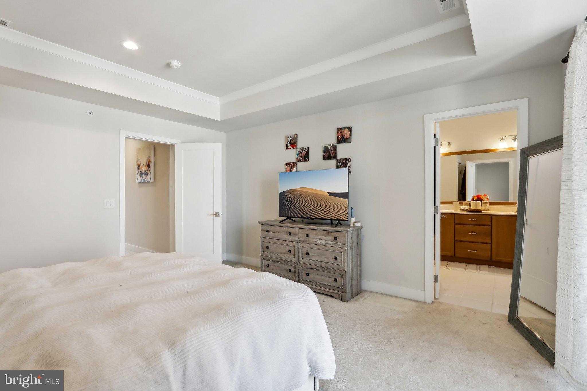 NORTHBANK - Residential