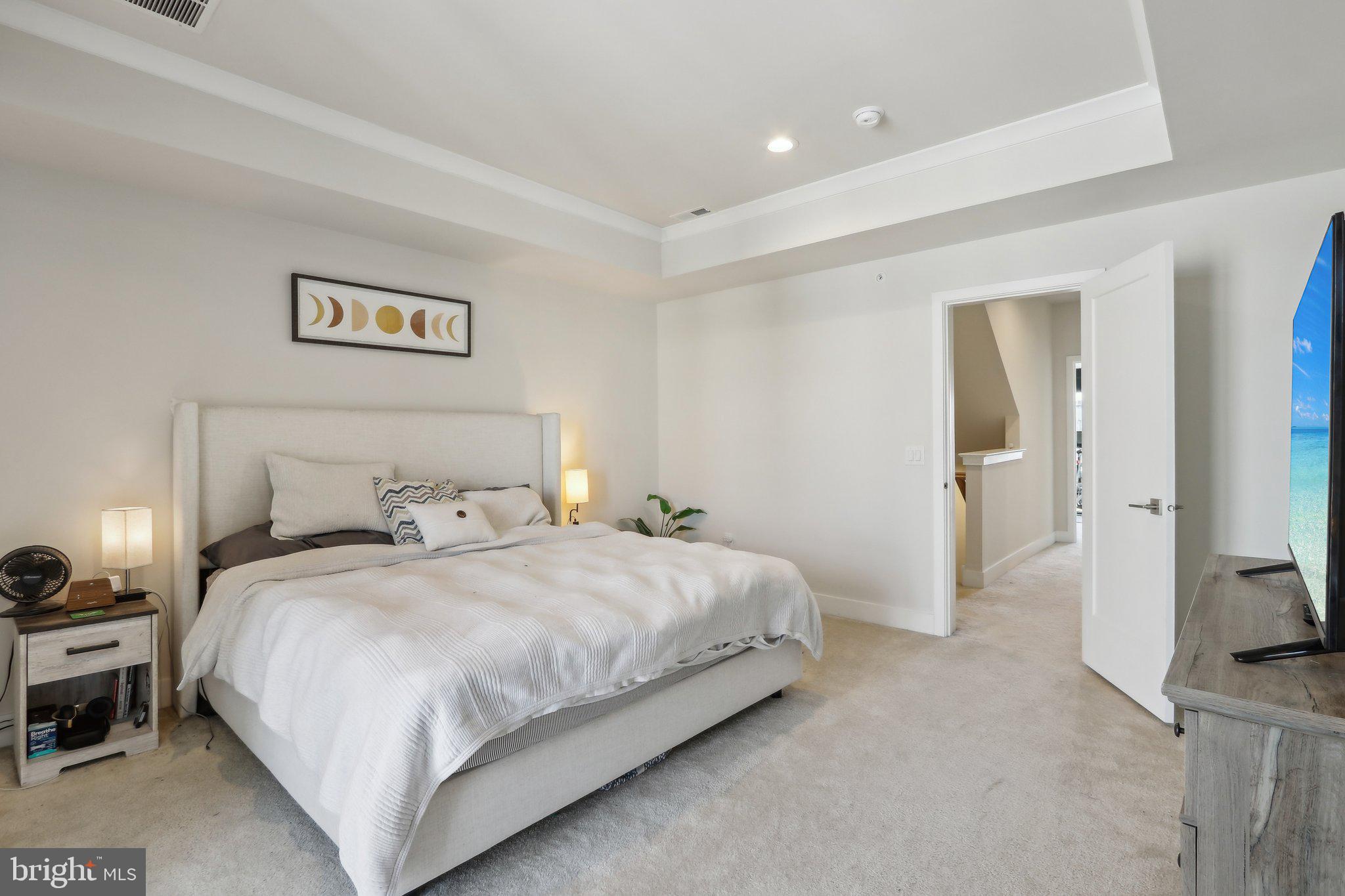 NORTHBANK - Residential