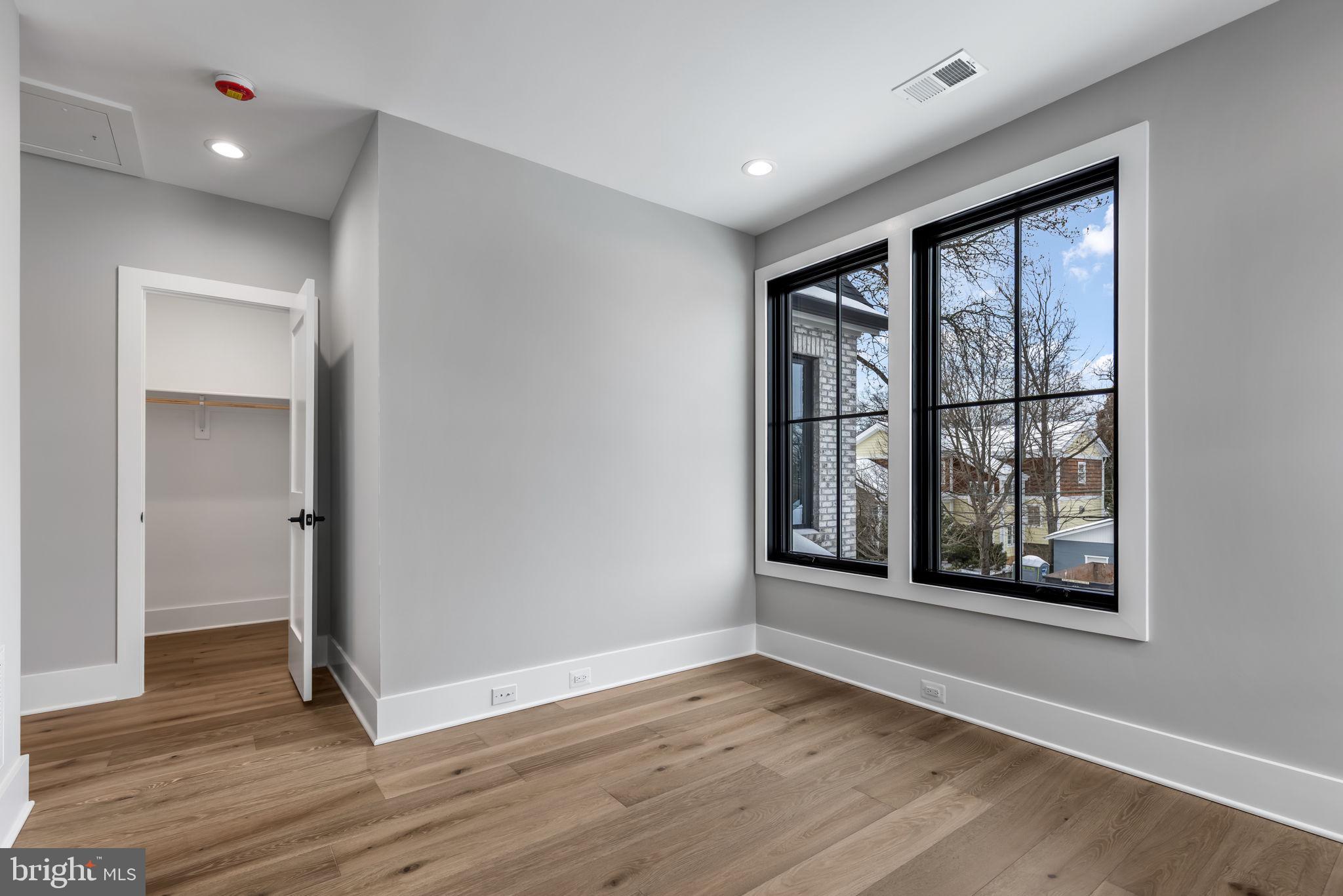 LACEY FOREST - Residential