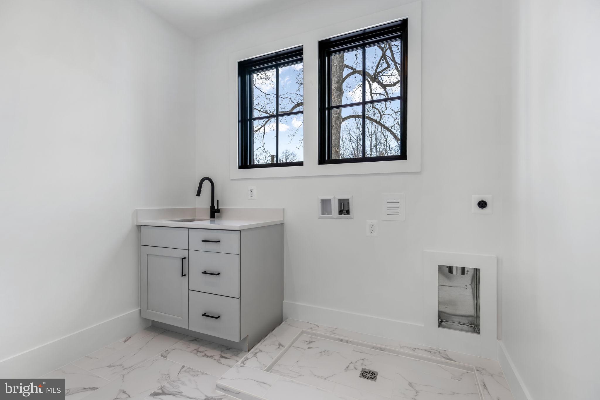 LACEY FOREST - Residential