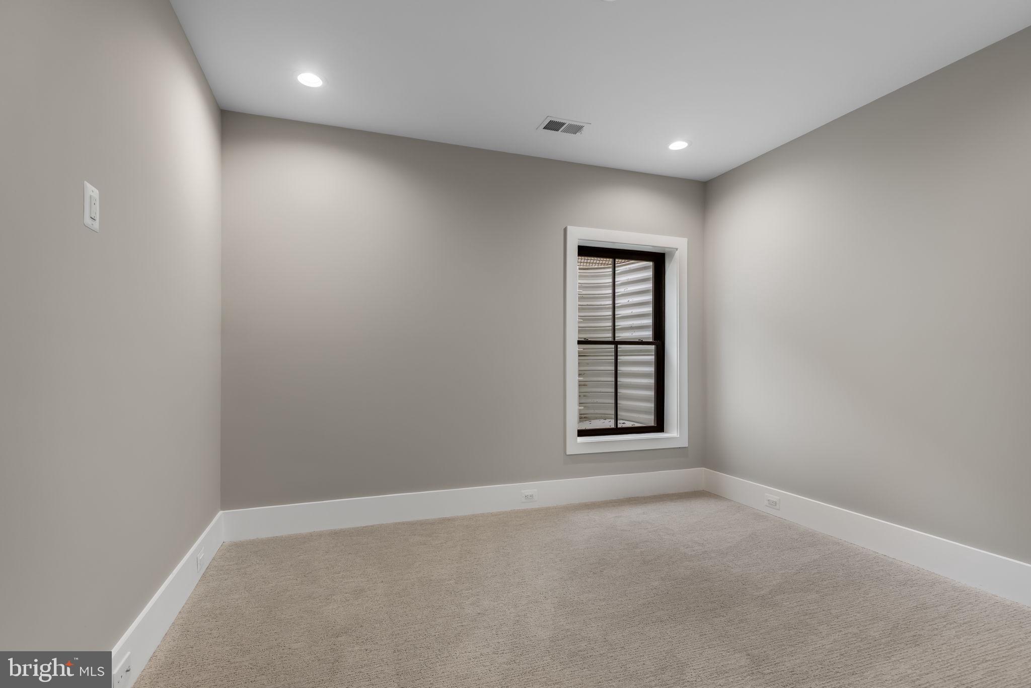 LACEY FOREST - Residential