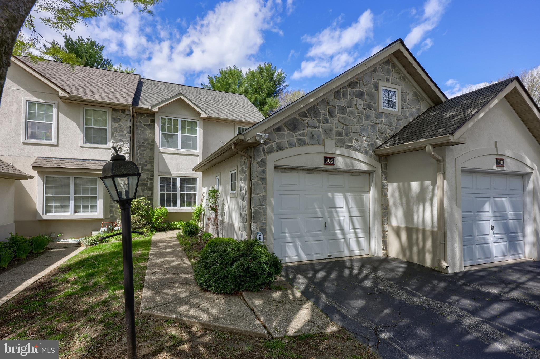 CROSSGATES - Residential