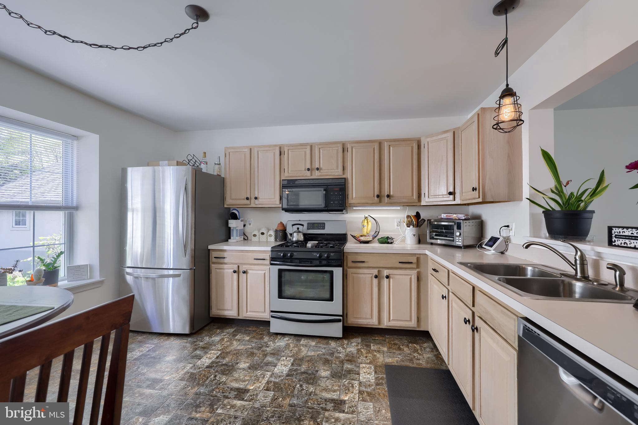 CROSSGATES - Residential