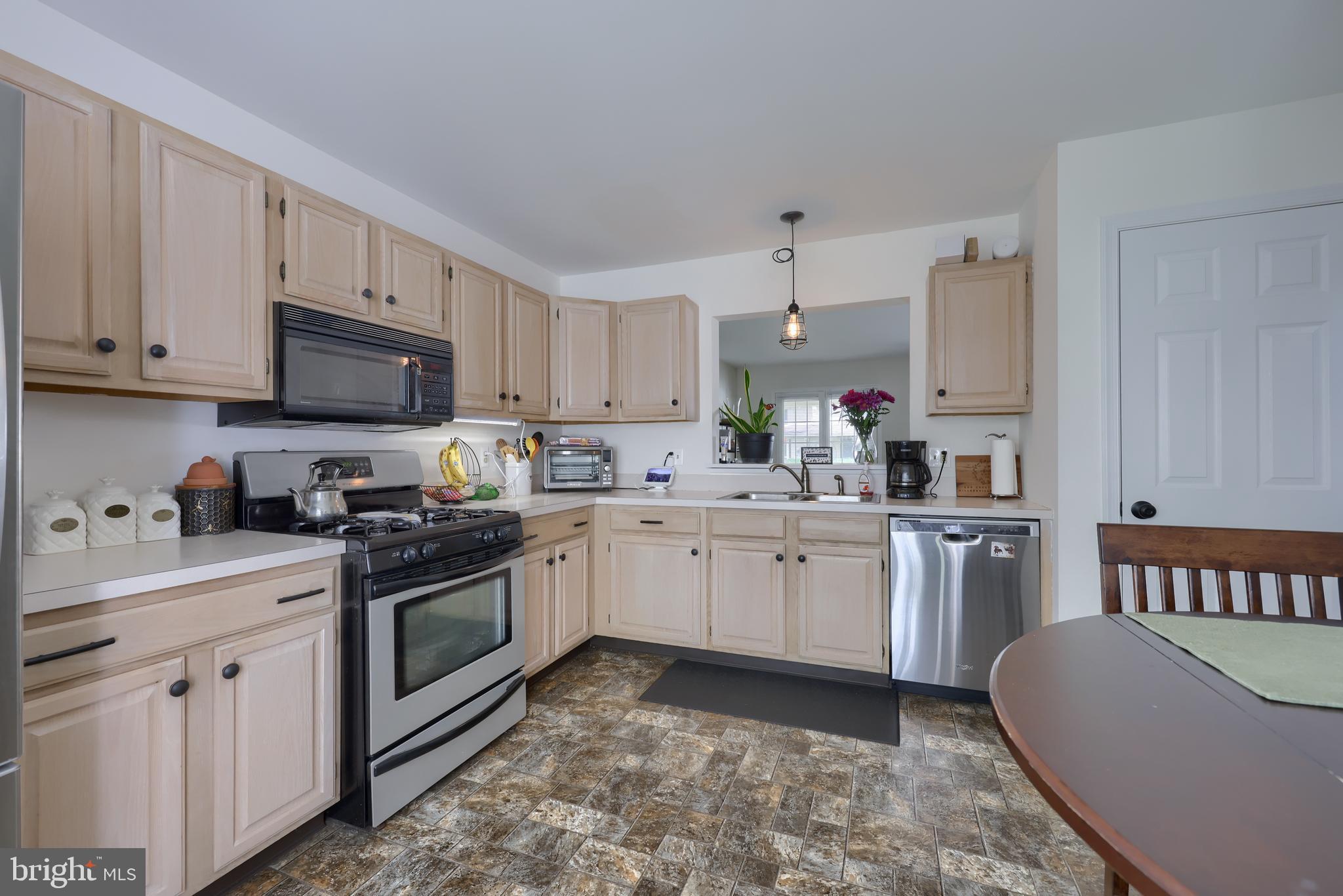 CROSSGATES - Residential