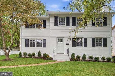 Photo of 8215 Bucknell Drive, VIENNA, VA 22180 (MLS # VAFX2340902)