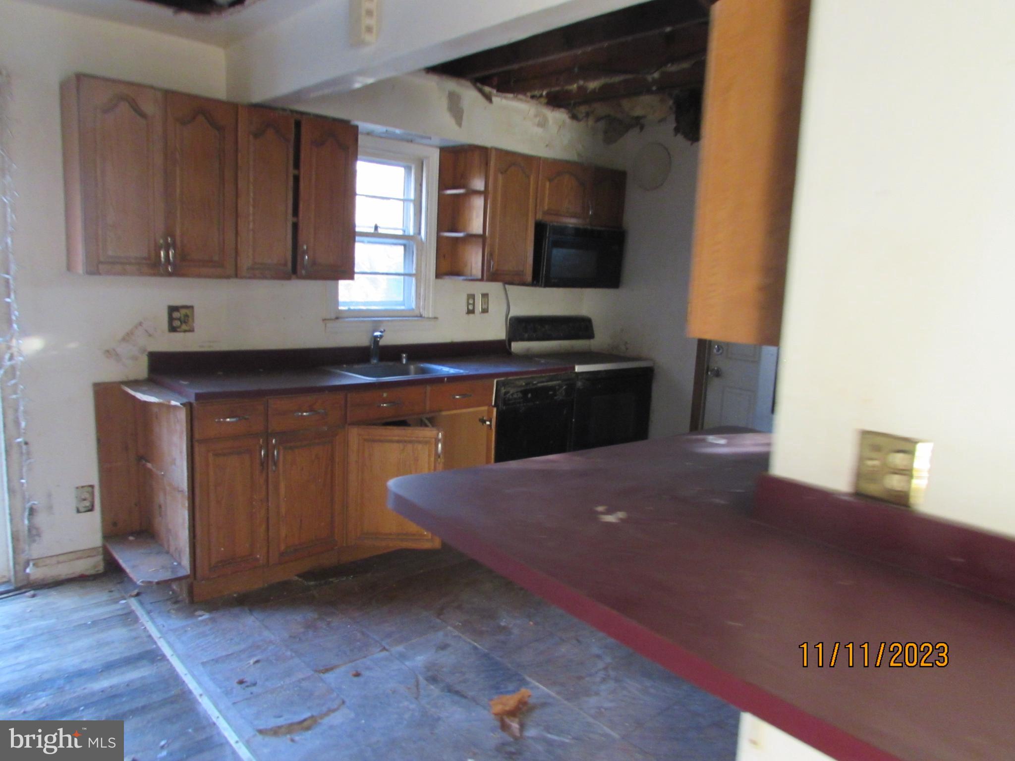 WOODLAWN - Residential