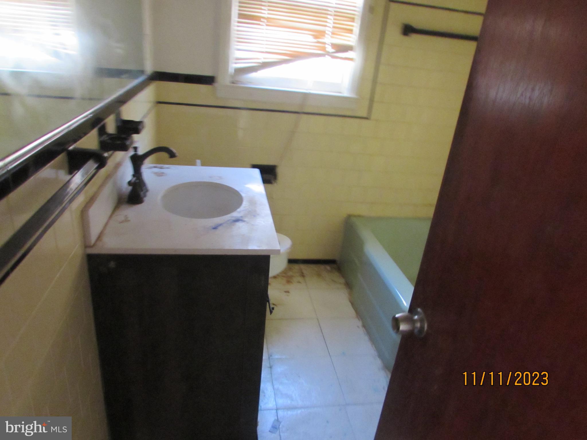 WOODLAWN - Residential