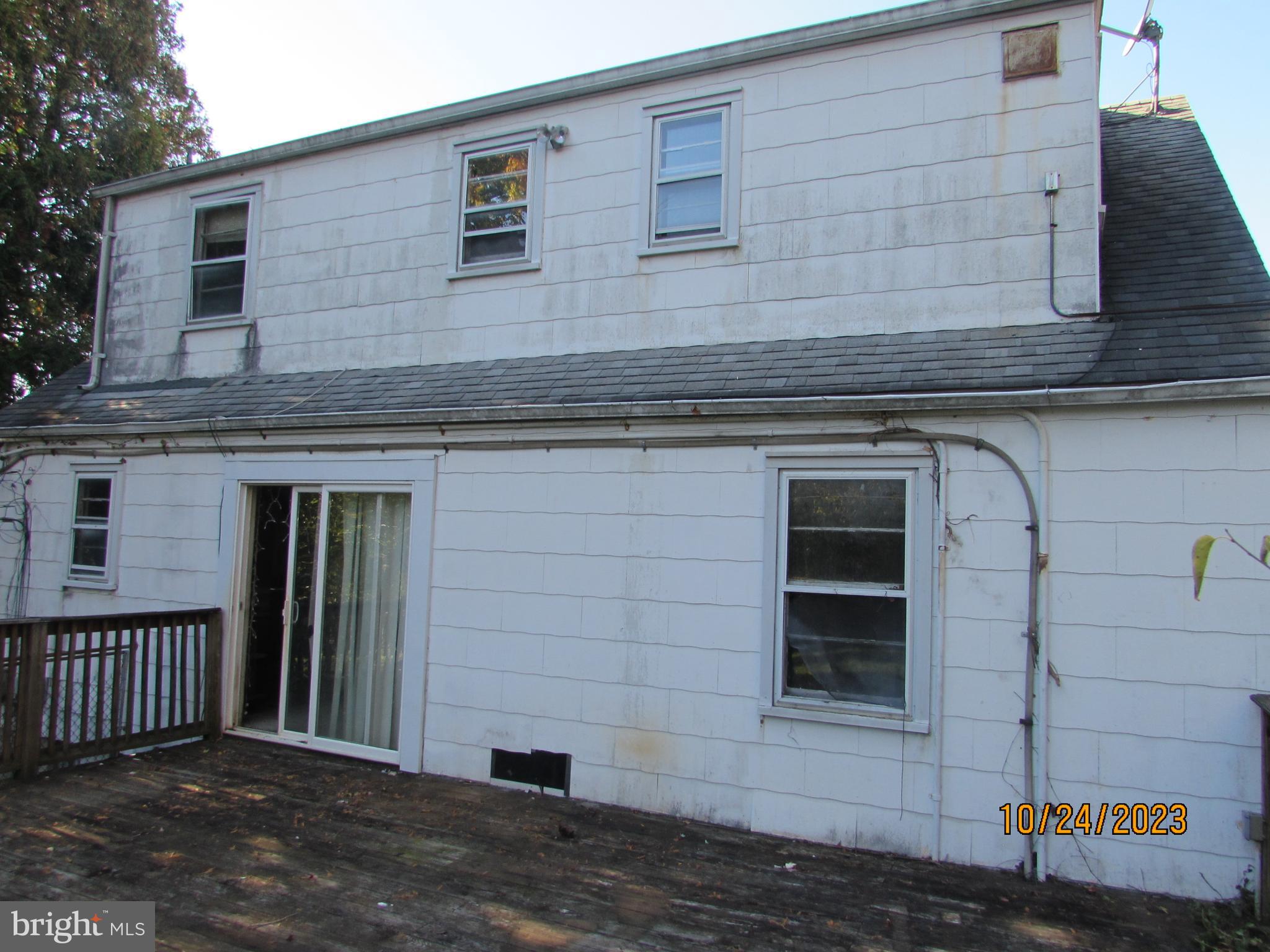 WOODLAWN - Residential