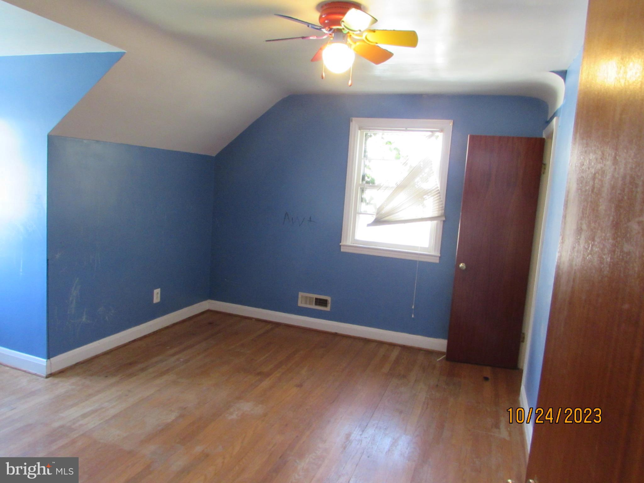 WOODLAWN - Residential