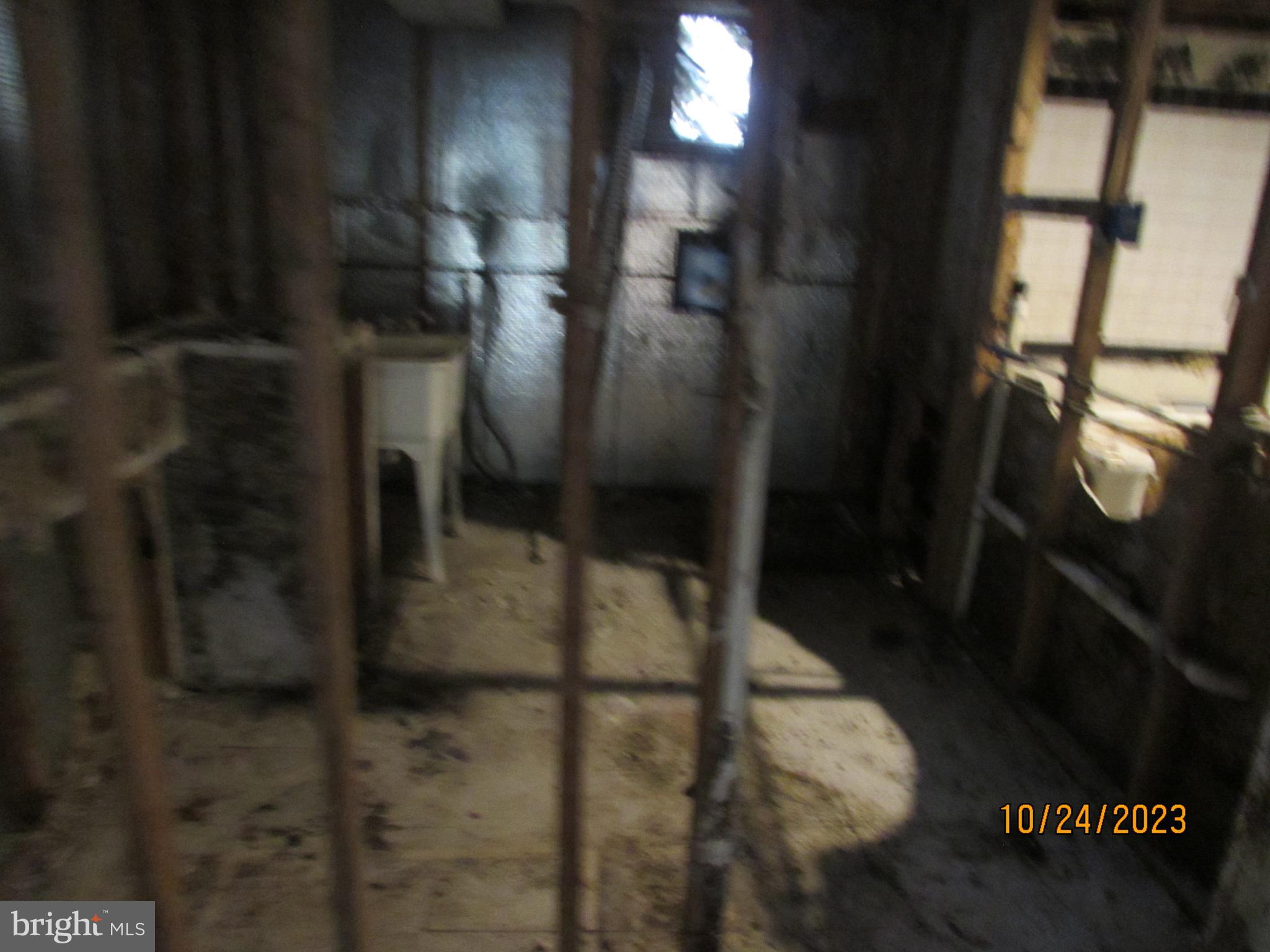 WOODLAWN - Residential