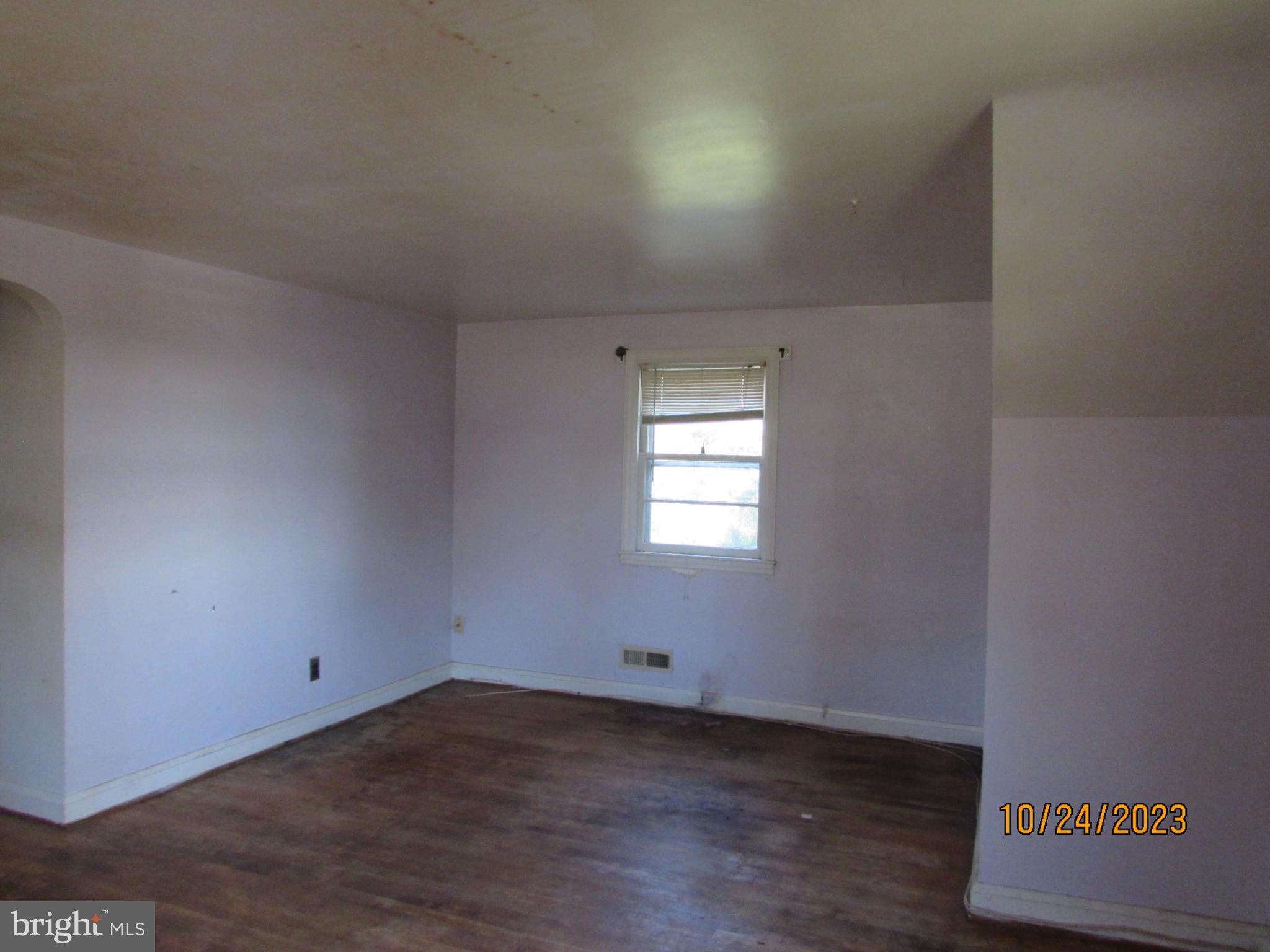 WOODLAWN - Residential