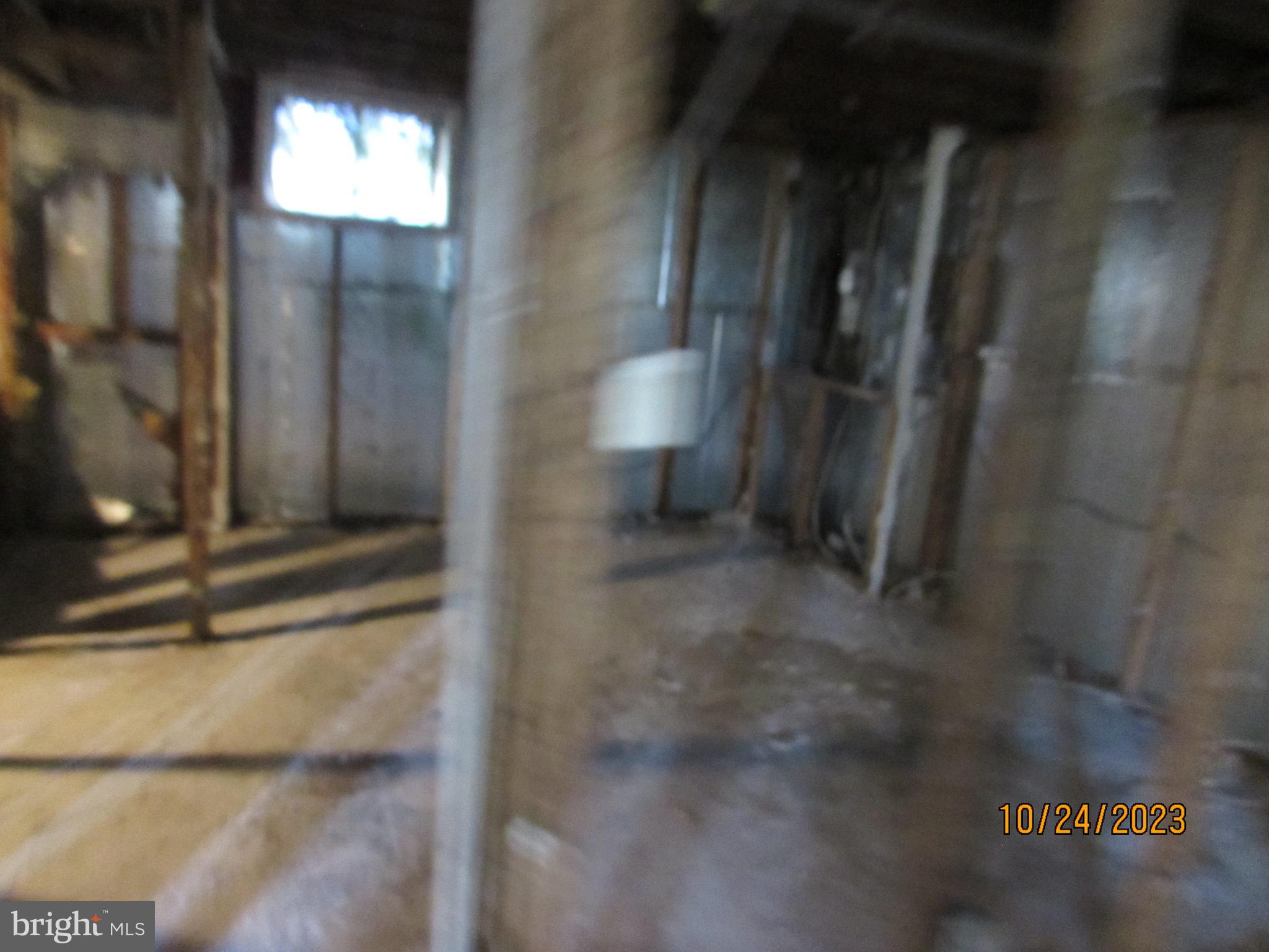 WOODLAWN - Residential