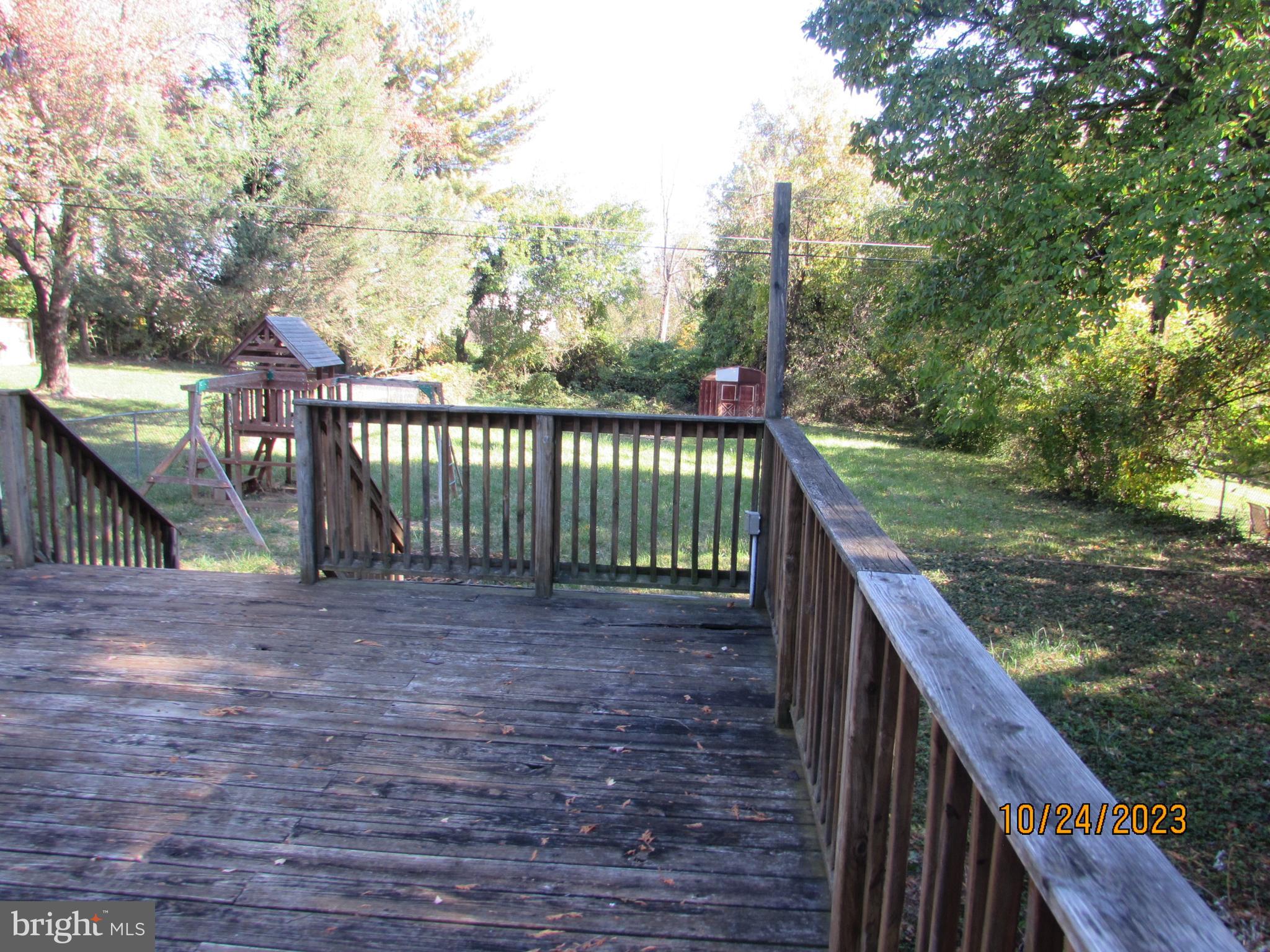 WOODLAWN - Residential