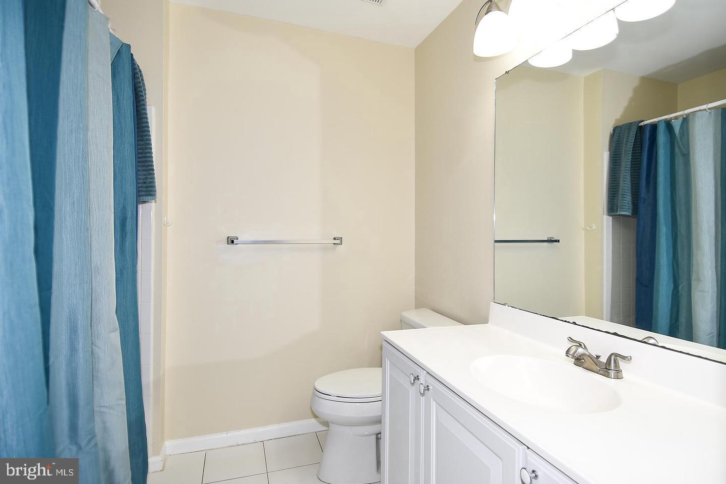 SOUTH RIDING - Residential Lease