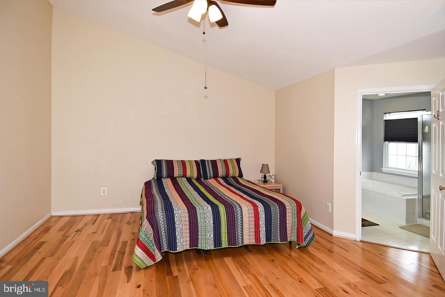 SOUTH RIDING - Residential Lease