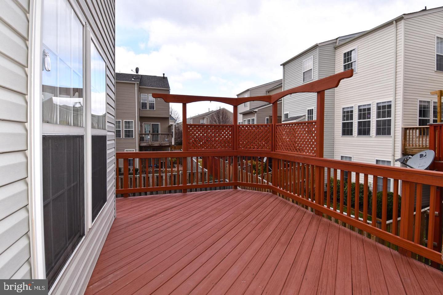 SOUTH RIDING - Residential Lease