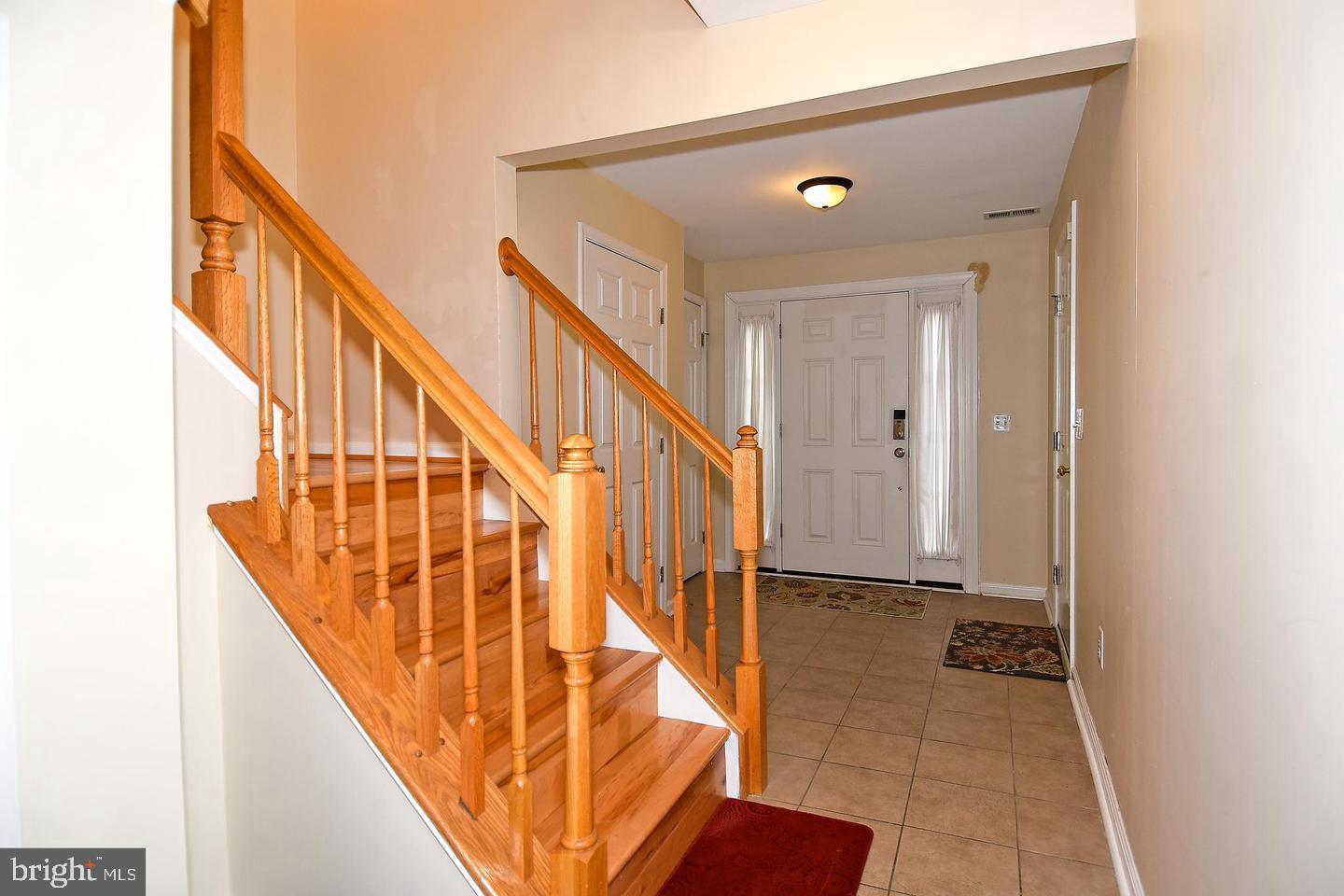 SOUTH RIDING - Residential Lease