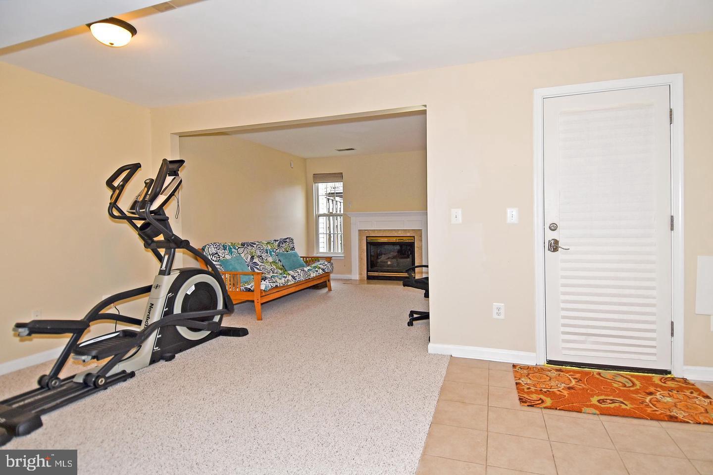 SOUTH RIDING - Residential Lease