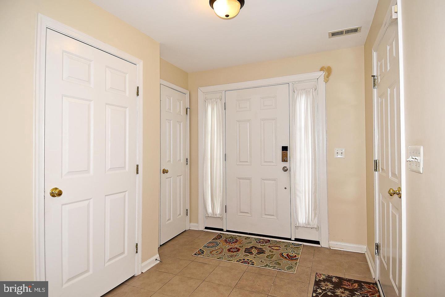 SOUTH RIDING - Residential Lease