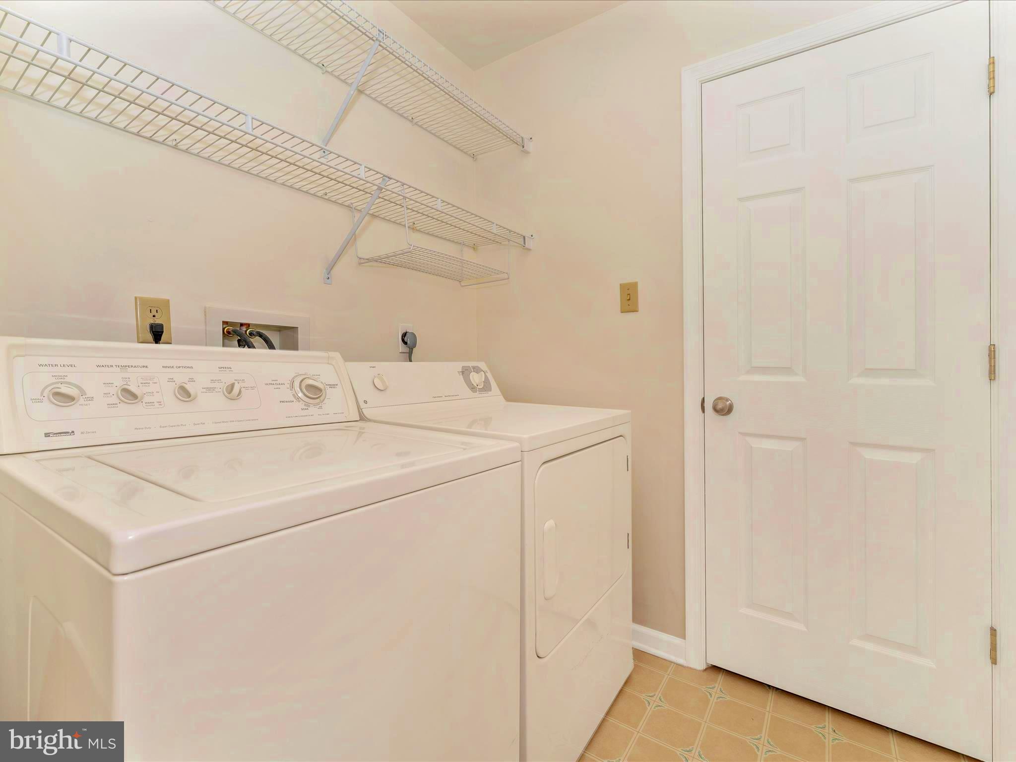 SOUTH POINTE - Residential