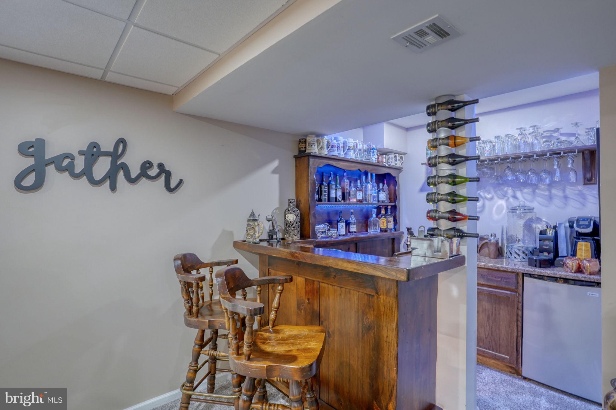 VILLAGE OF CHESTNU - Residential