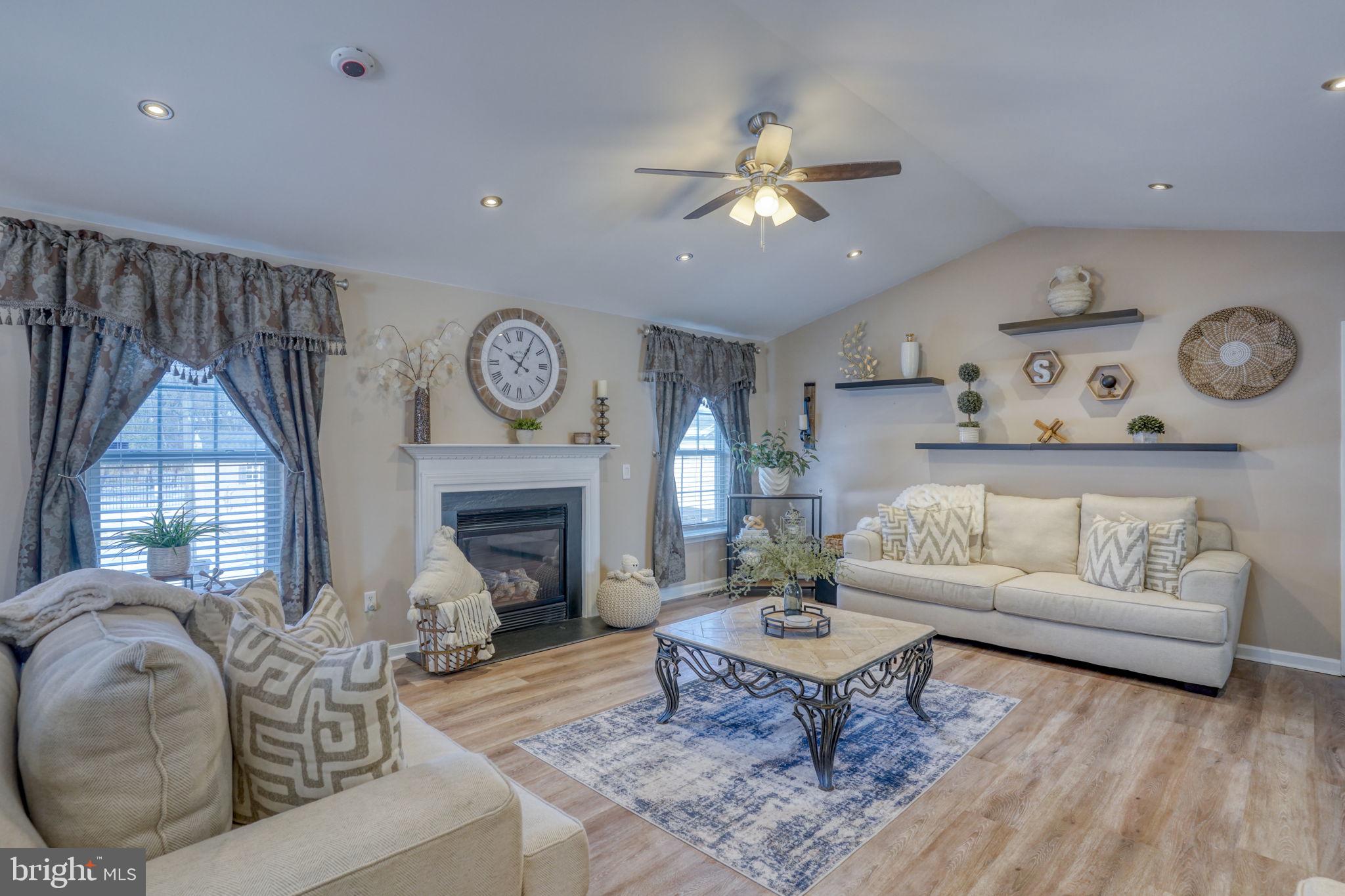 VILLAGE OF CHESTNU - Residential