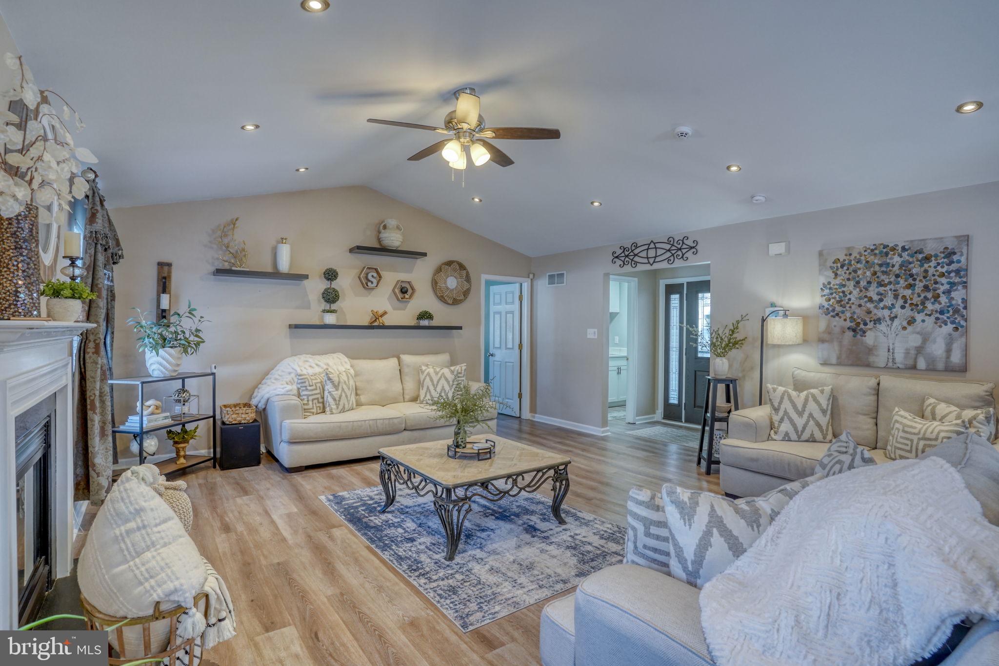 VILLAGE OF CHESTNU - Residential