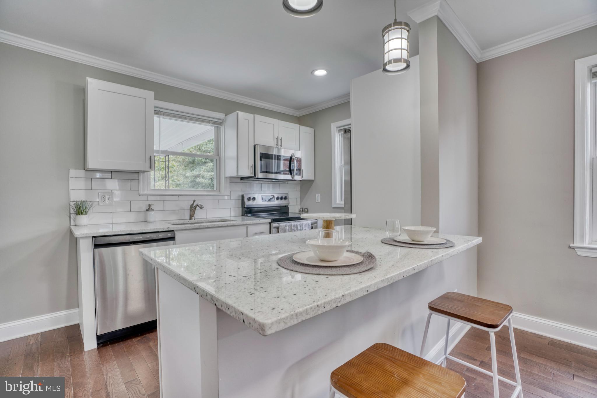 GARDENVILLE - Residential