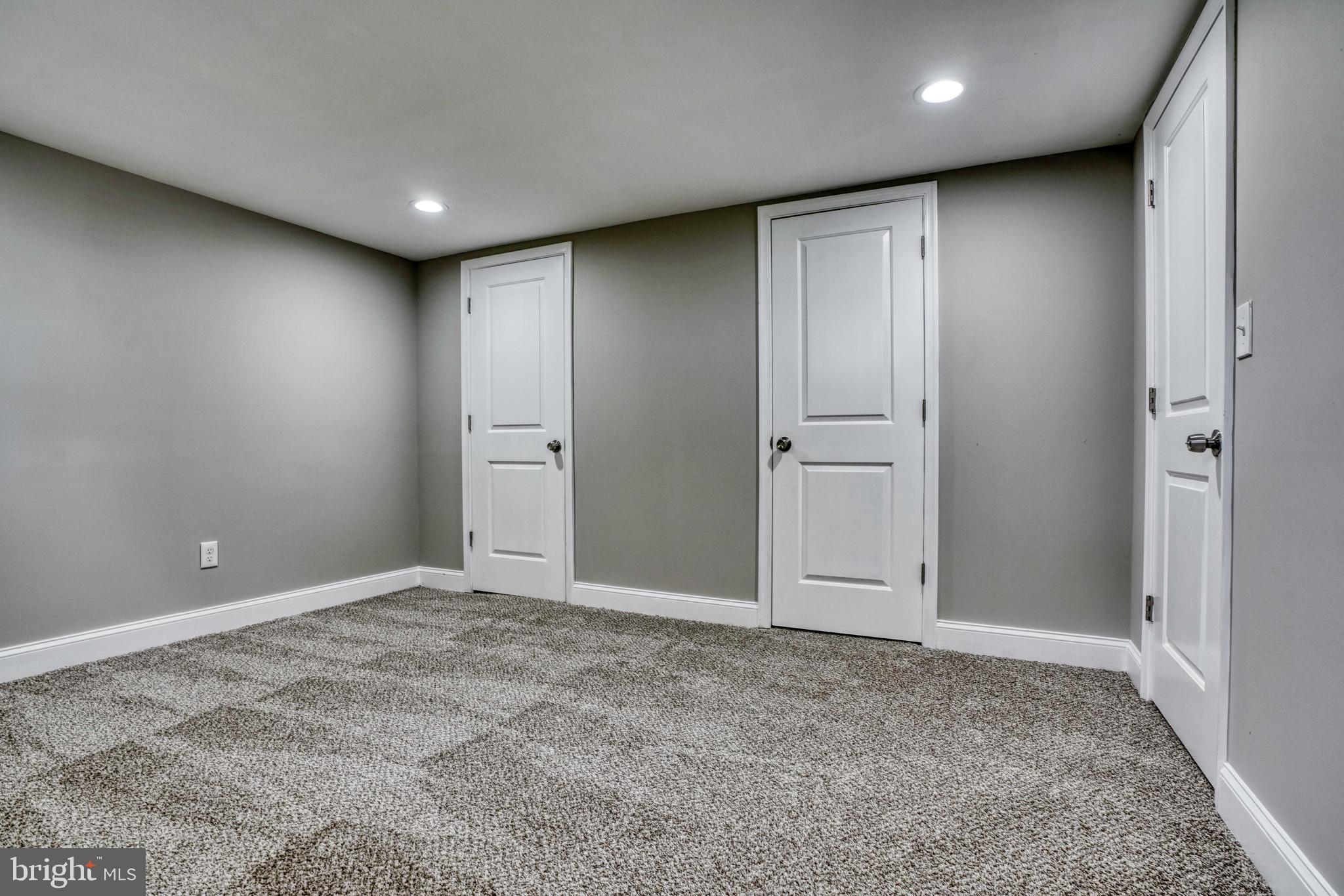 GARDENVILLE - Residential